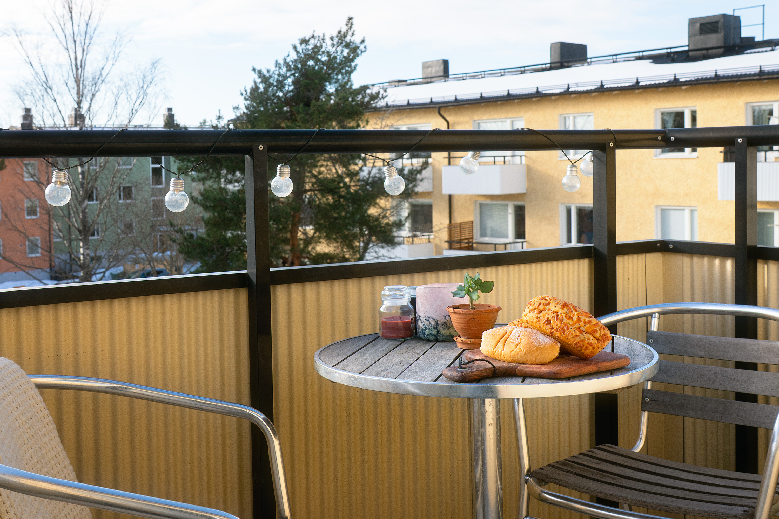 Bostadsbild från Månstorpsvägen 10, Såld i G:a Tullingeberg, Botkyrka