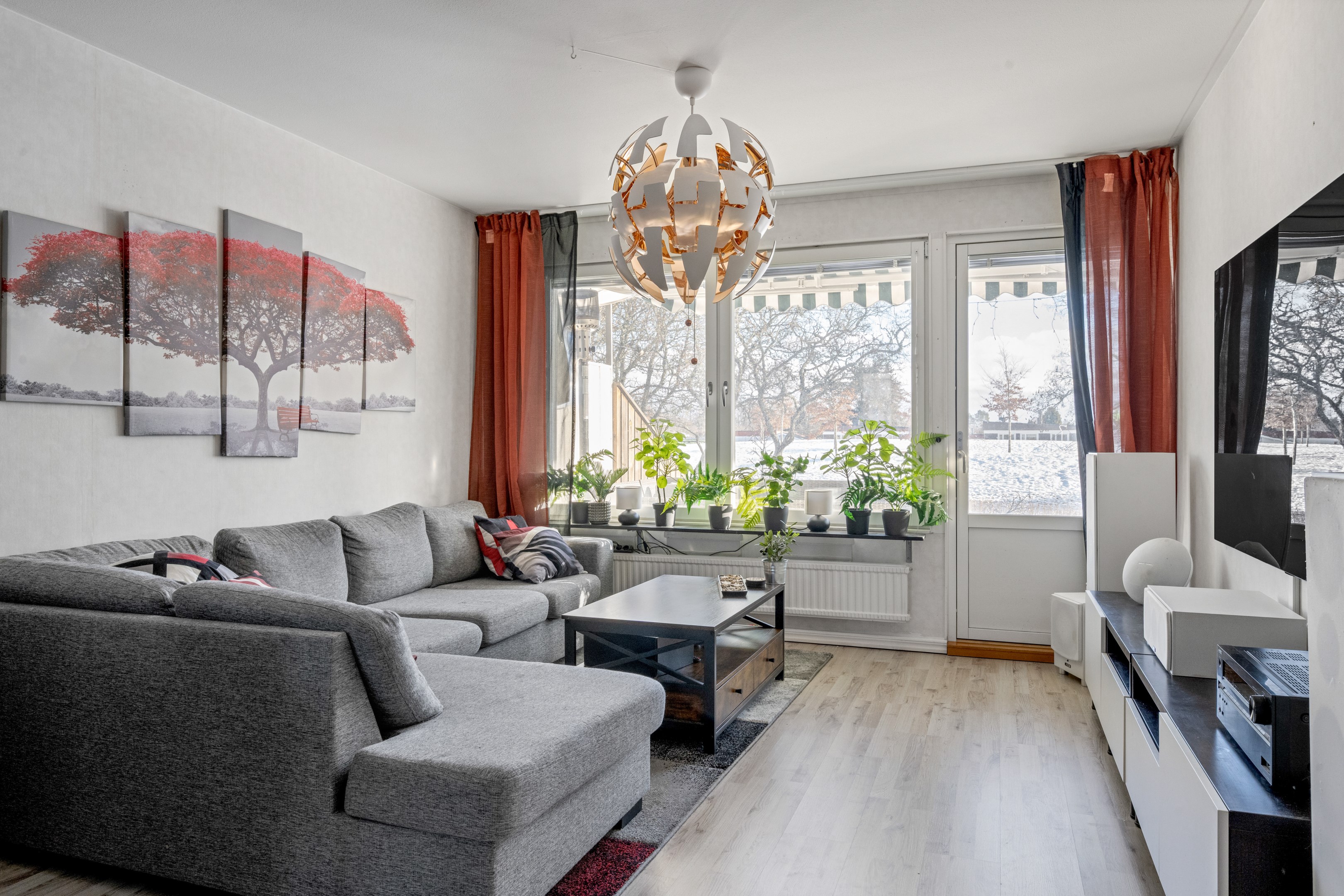 Bostadsbild från Fänkålsgatan 10, Såld i Årsta, Uppsala