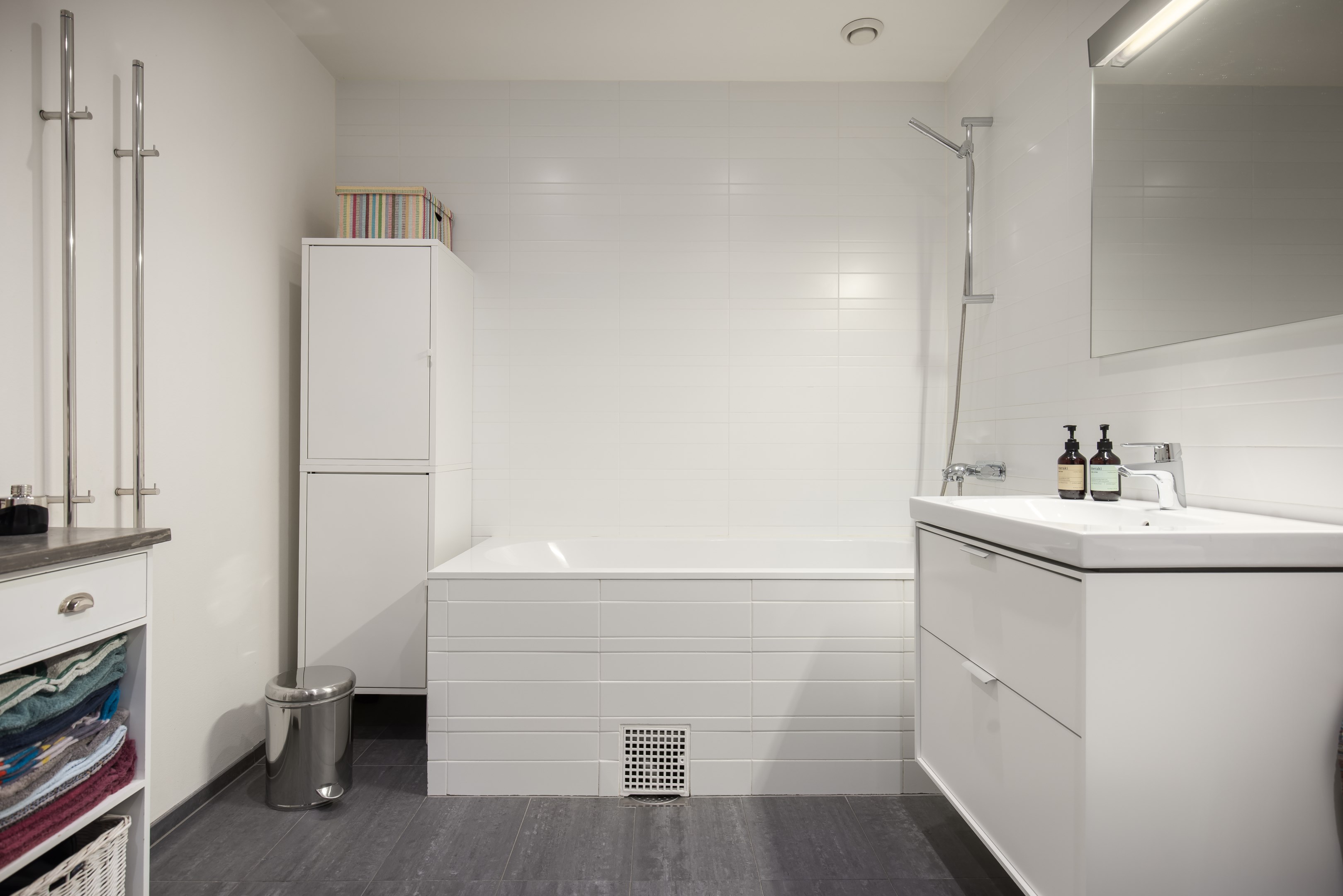 Bostadsbild från Boo strandväg 1F, Till salu i Eriksvik, Nacka