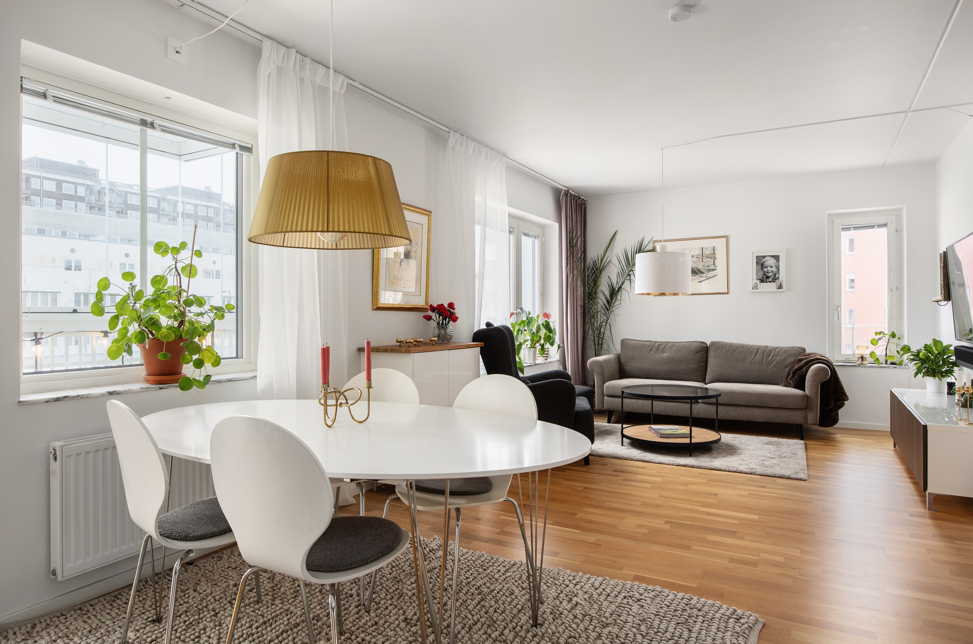 Bostadsbild från Edla Sofias gata 14, Till salu i Gustavsbergs - Porslinskvarteren, Värmdö