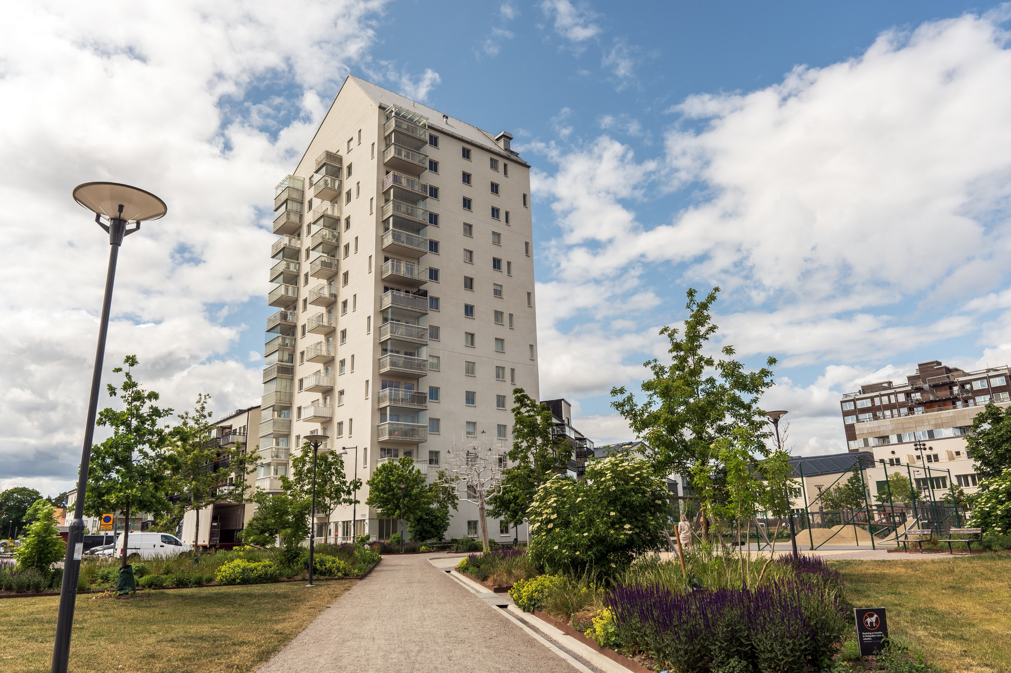 Bostadsbild från Edla Sofias gata 14, Till salu i Gustavsbergs - Porslinskvarteren, Värmdö