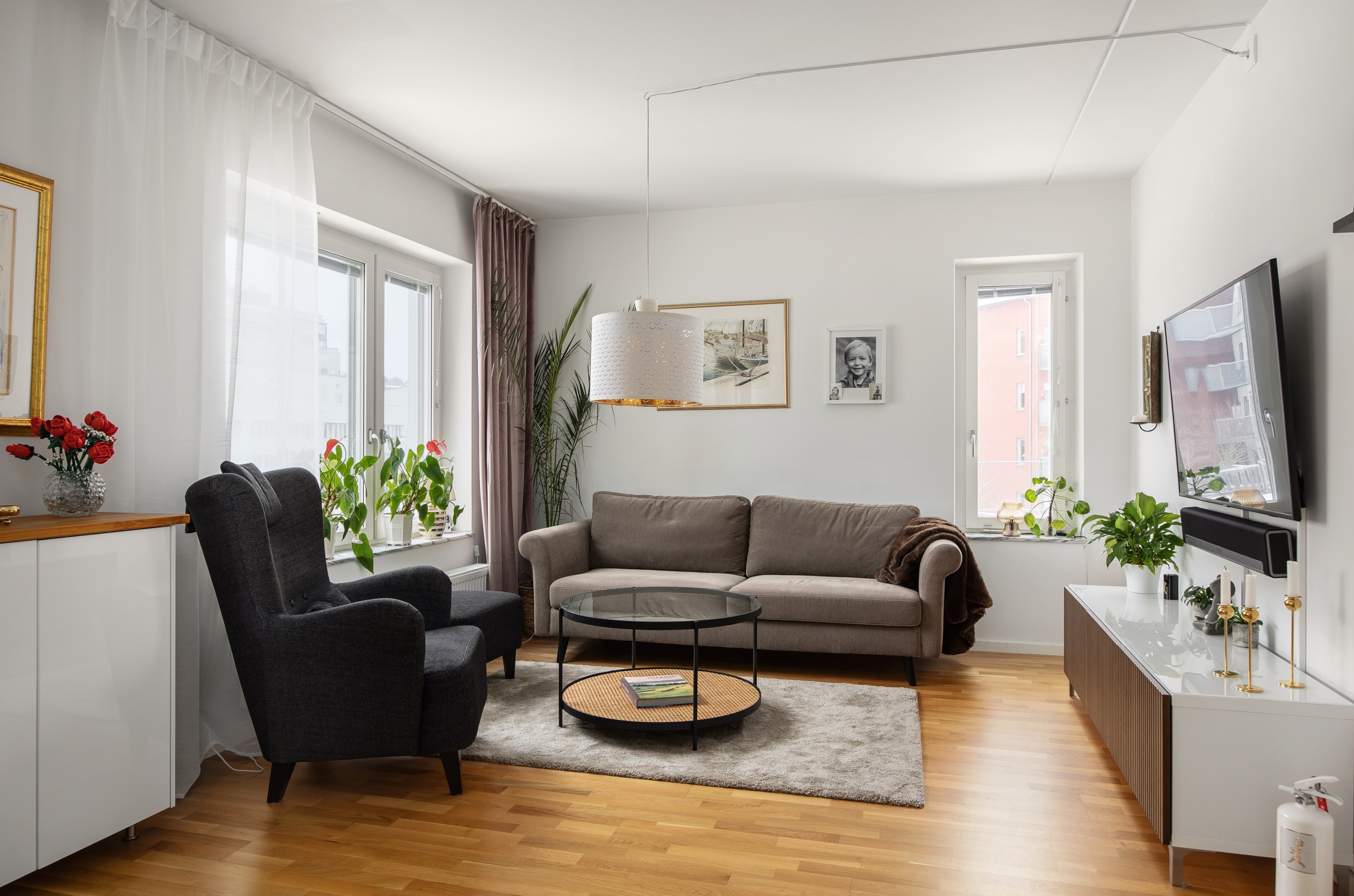 Bostadsbild från Edla Sofias gata 14, Till salu i Gustavsbergs - Porslinskvarteren, Värmdö