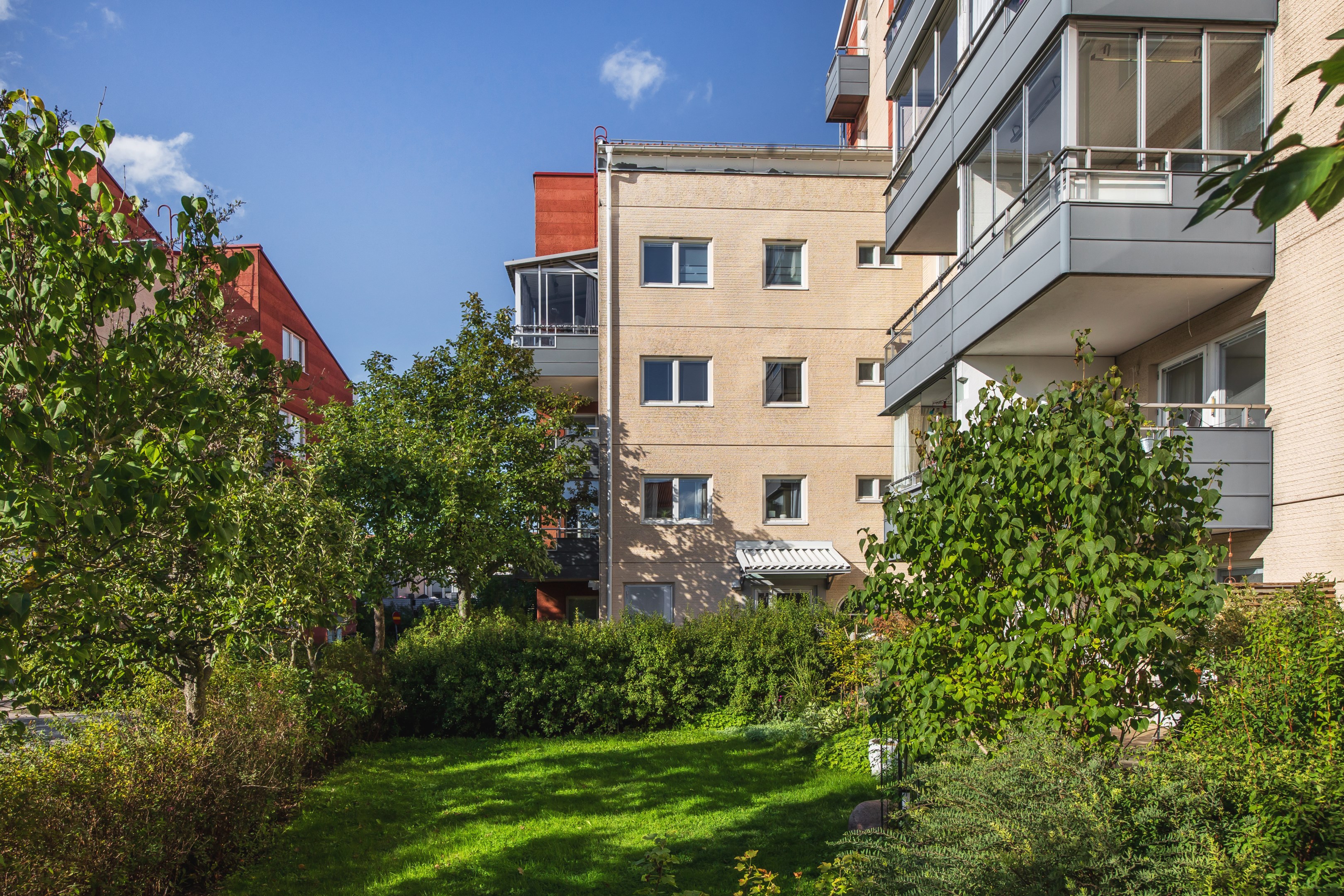 Bostadsbild från Fyrspannsvägen 68, Till salu i Jarlaberg, Nacka