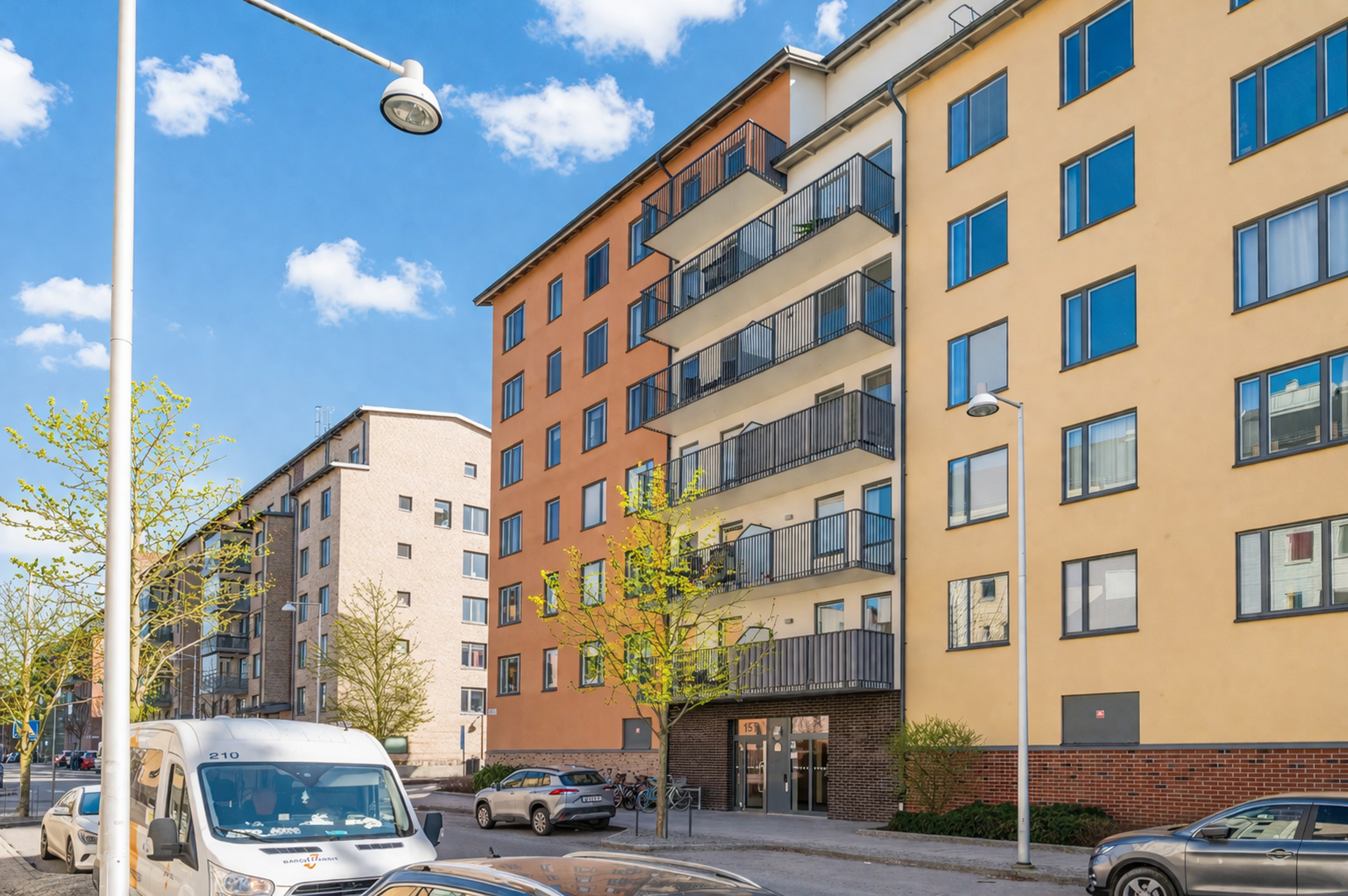 Bostadsbild från Fridensborgsvägen 157, Till salu i Järvastaden, Solna