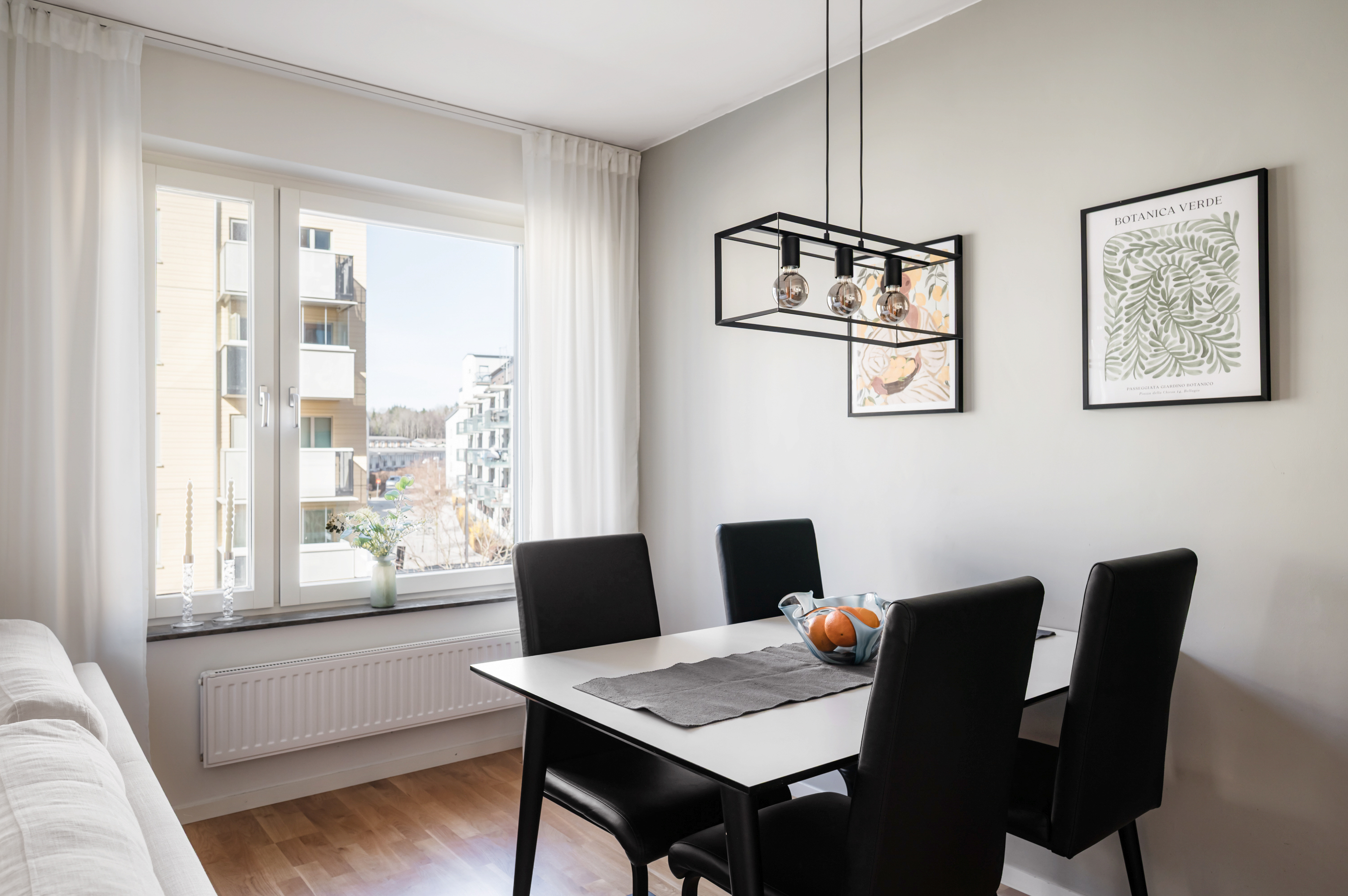 Bostadsbild från Fridensborgsvägen 157, Till salu i Järvastaden, Solna