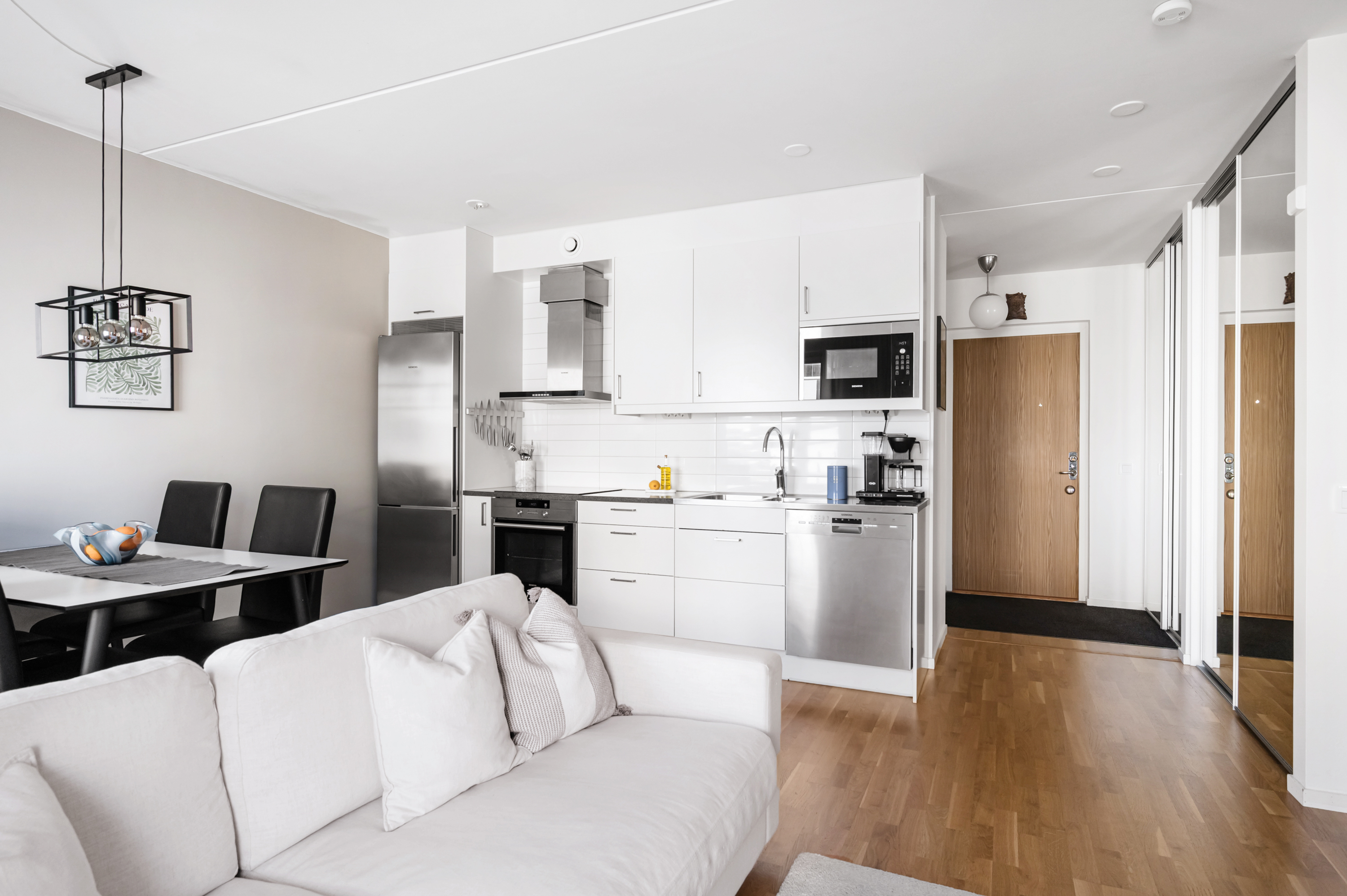 Bostadsbild från Fridensborgsvägen 157, Till salu i Järvastaden, Solna