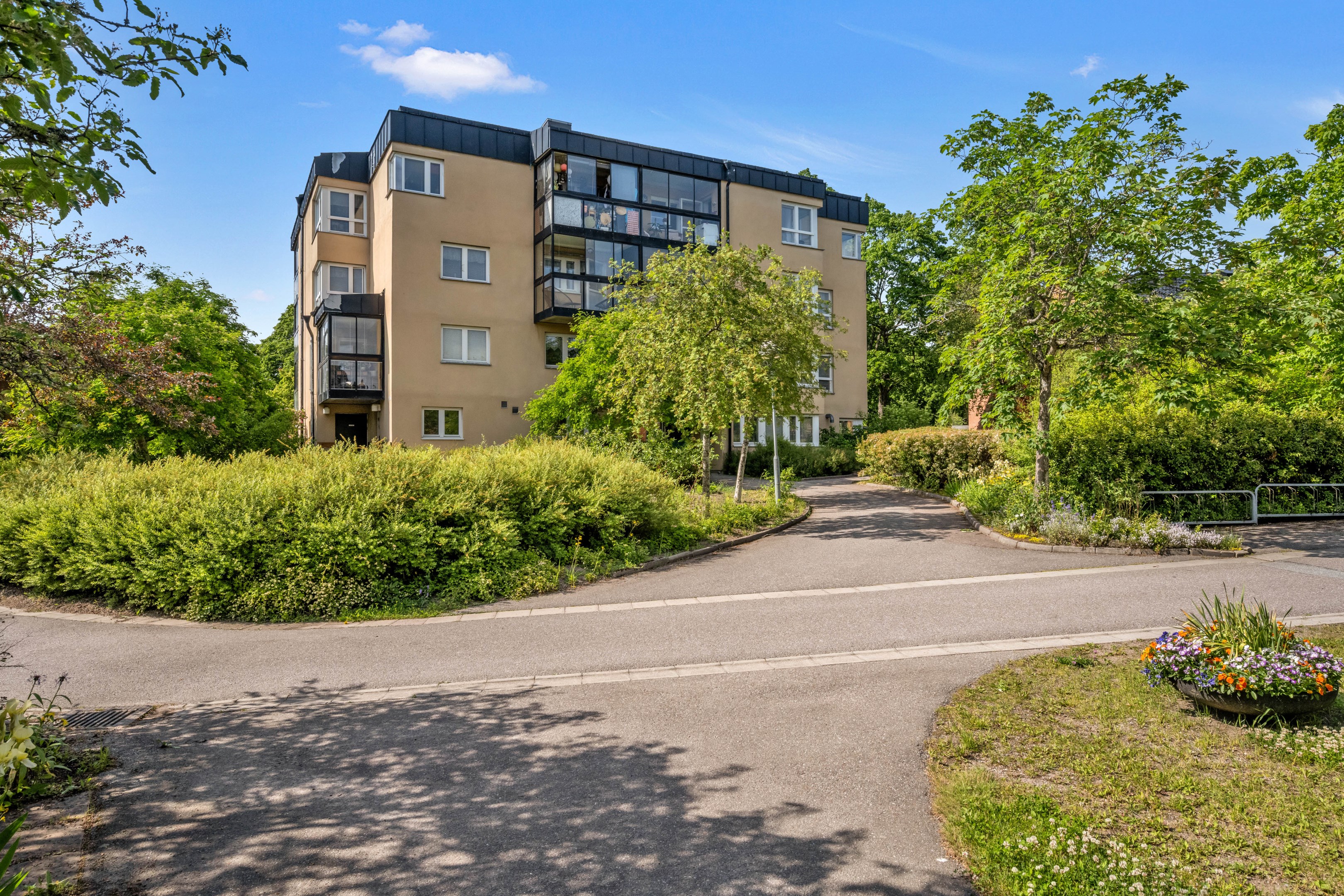 Bostadsbild från Lings väg 37, Till salu i Ling, Uppsala