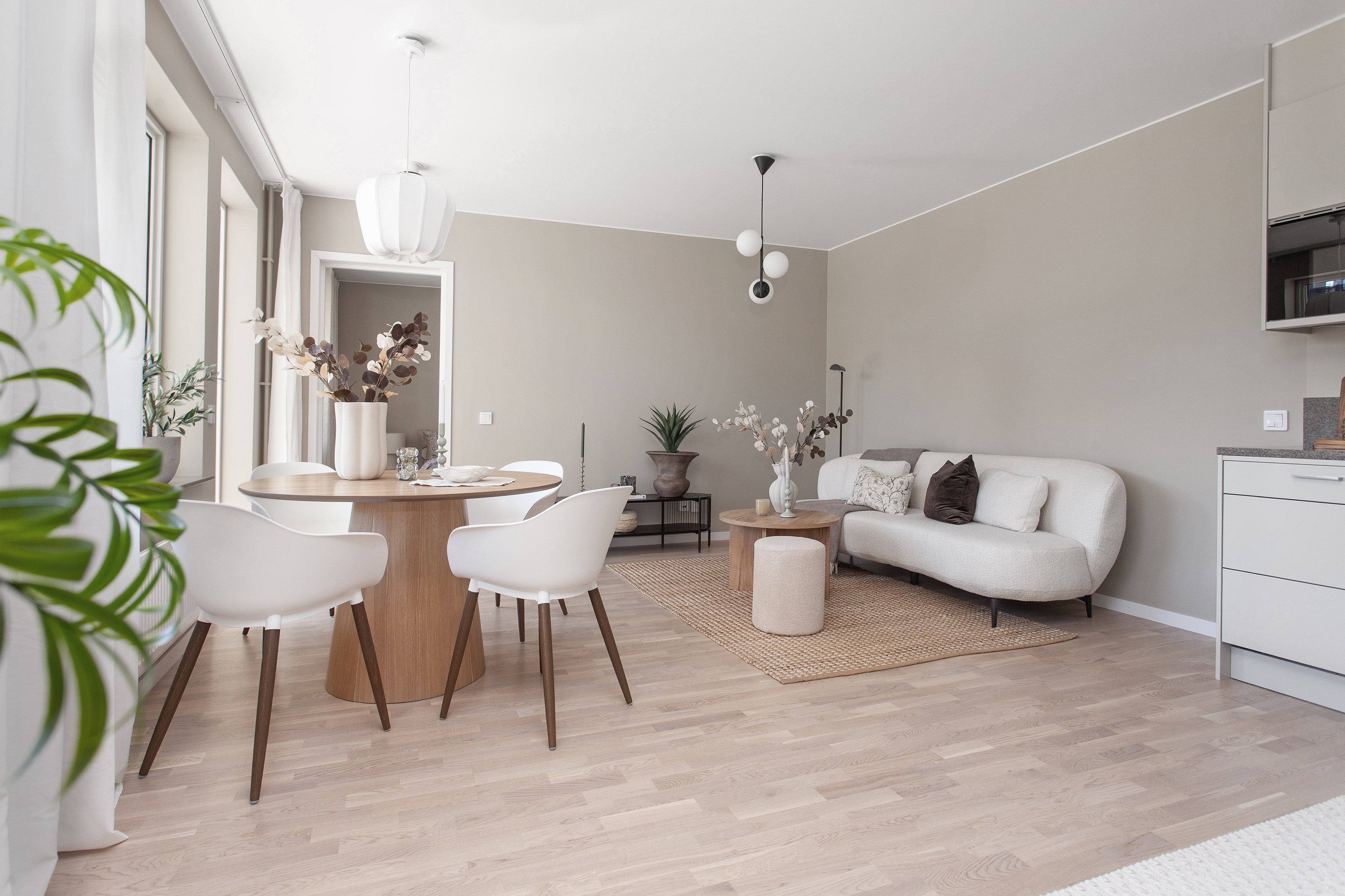 Bostadsbild från Gamla Norrtäljevägen 128, Till salu i Roslags Näsby, Täby