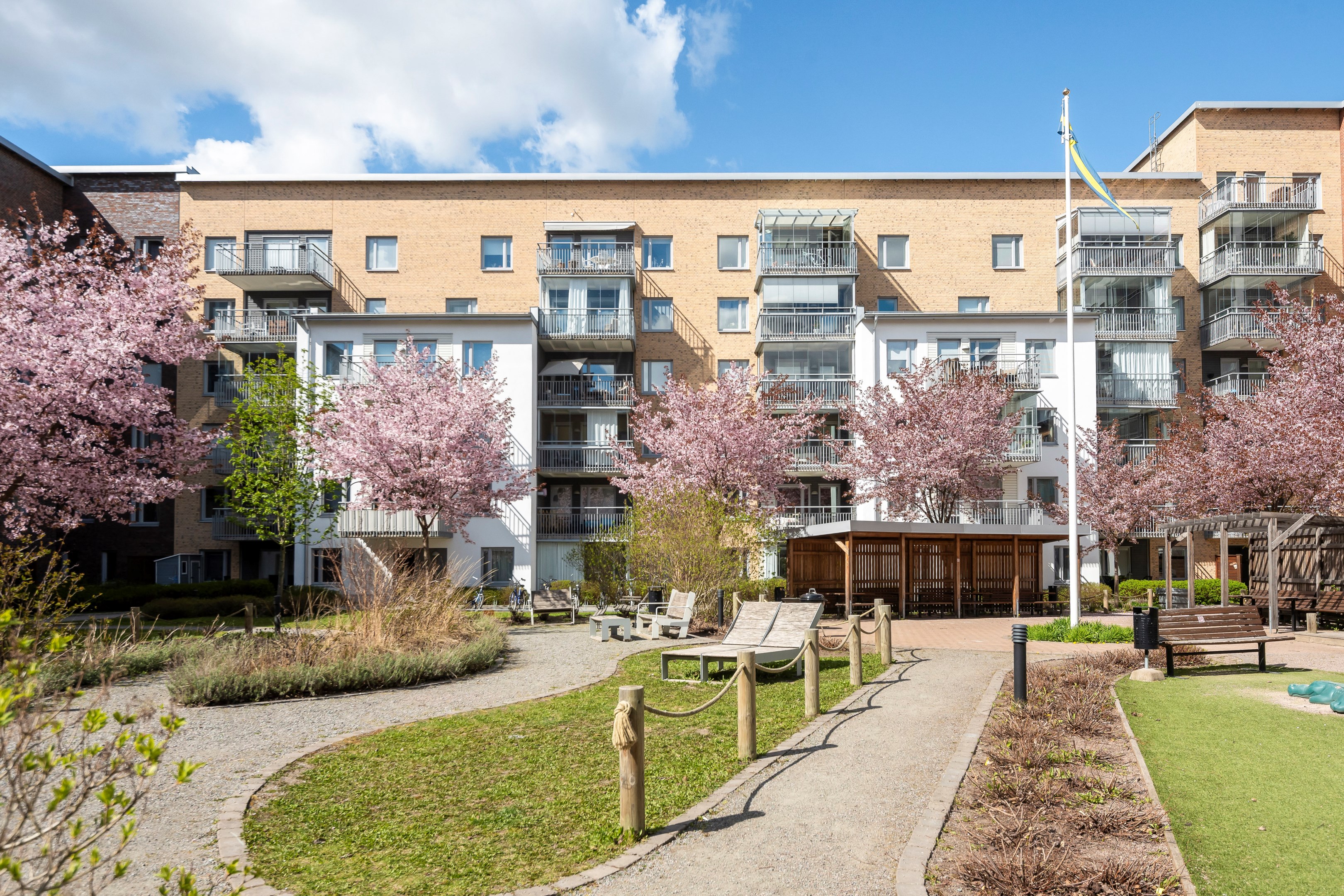 Bostadsbild från Tullgarnsgatan 12, Kommande i Kungsängen, Uppsala