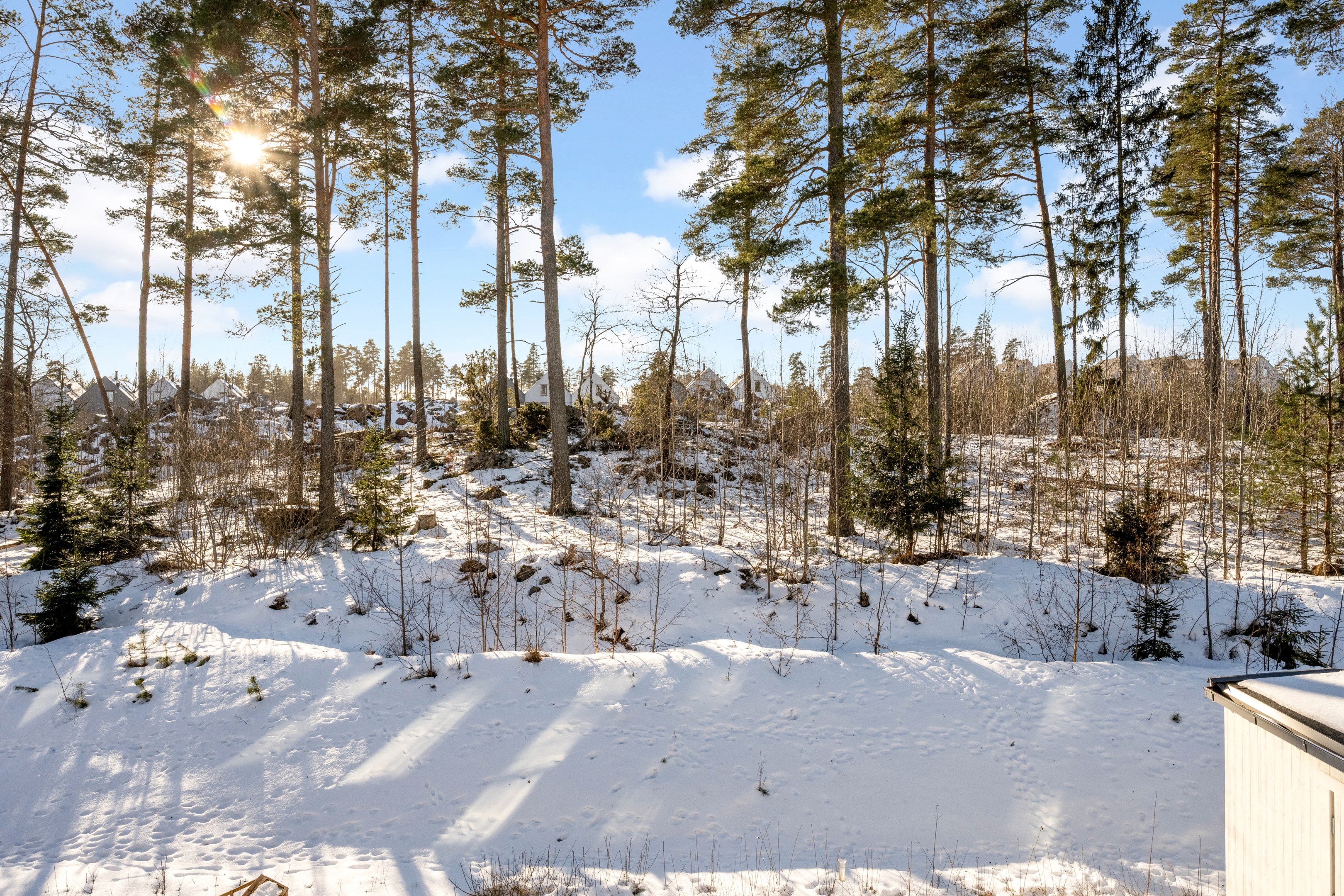Bostadsbild från Vitmossvägen 42, Till salu i Lindbacken, Uppsala
