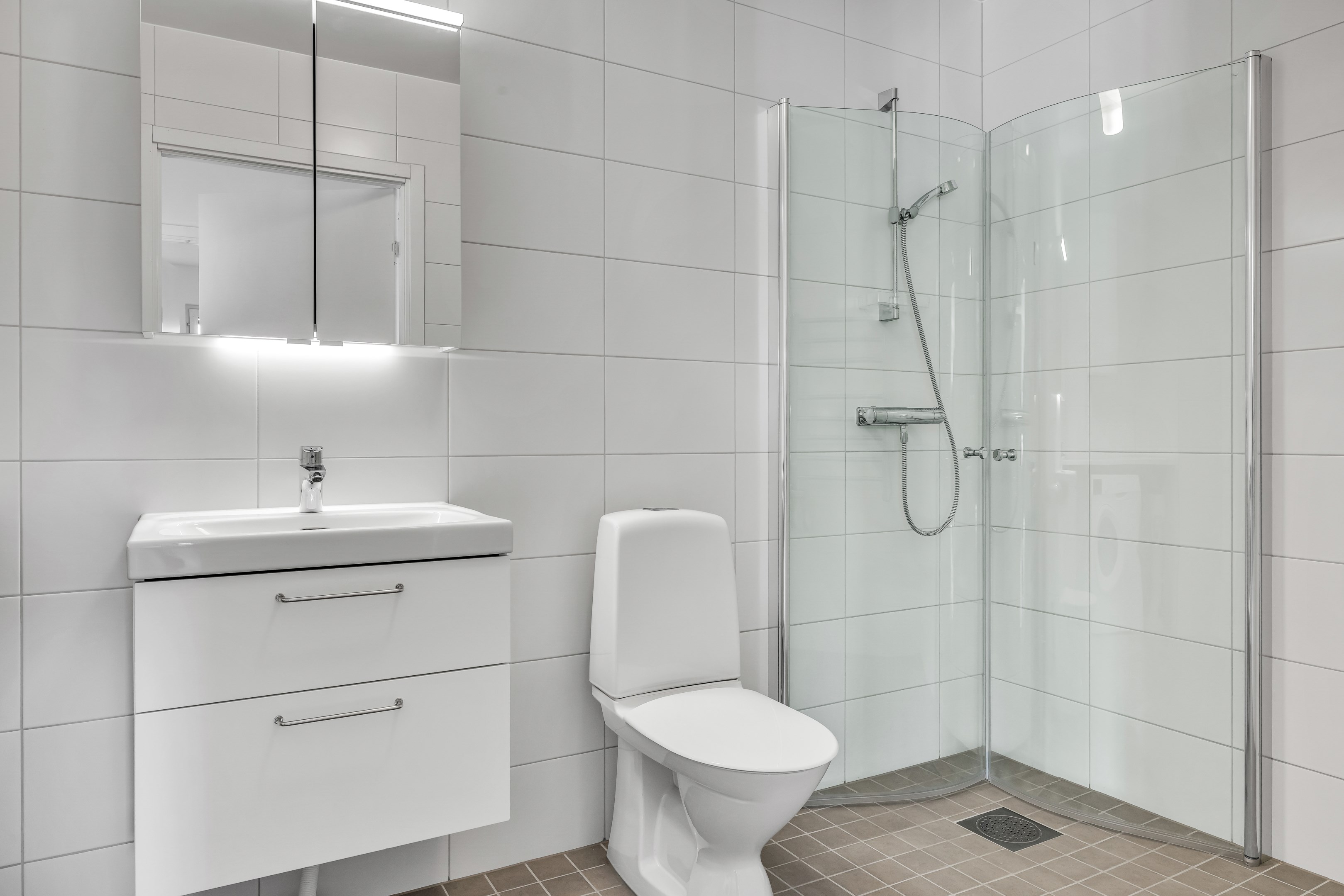 Bostadsbild från Lydia Wahlströms gata 22, Till salu i Rosendal, Uppsala