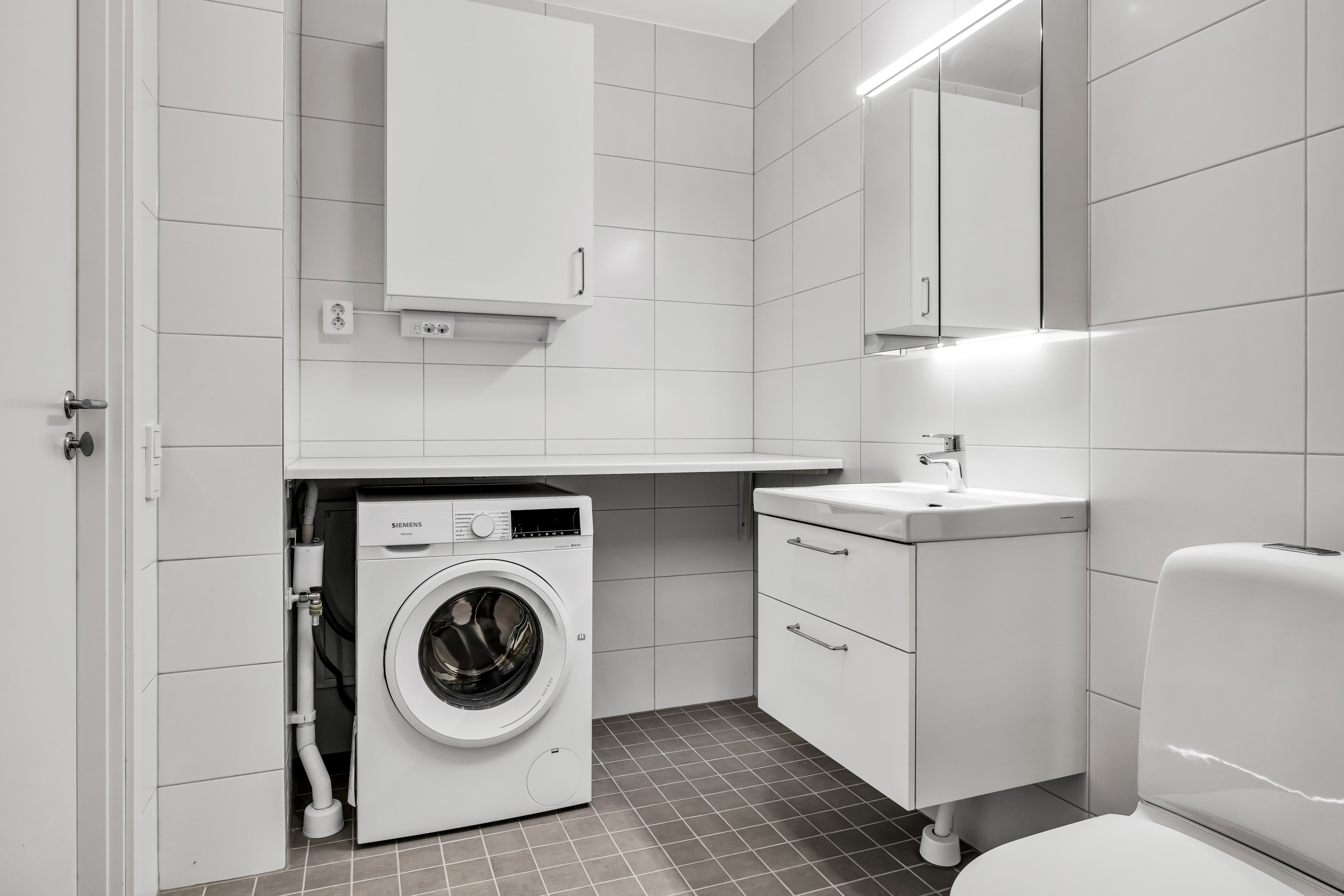 Bostadsbild från Lydia Wahlströms gata 22, Till salu i Rosendal, Uppsala