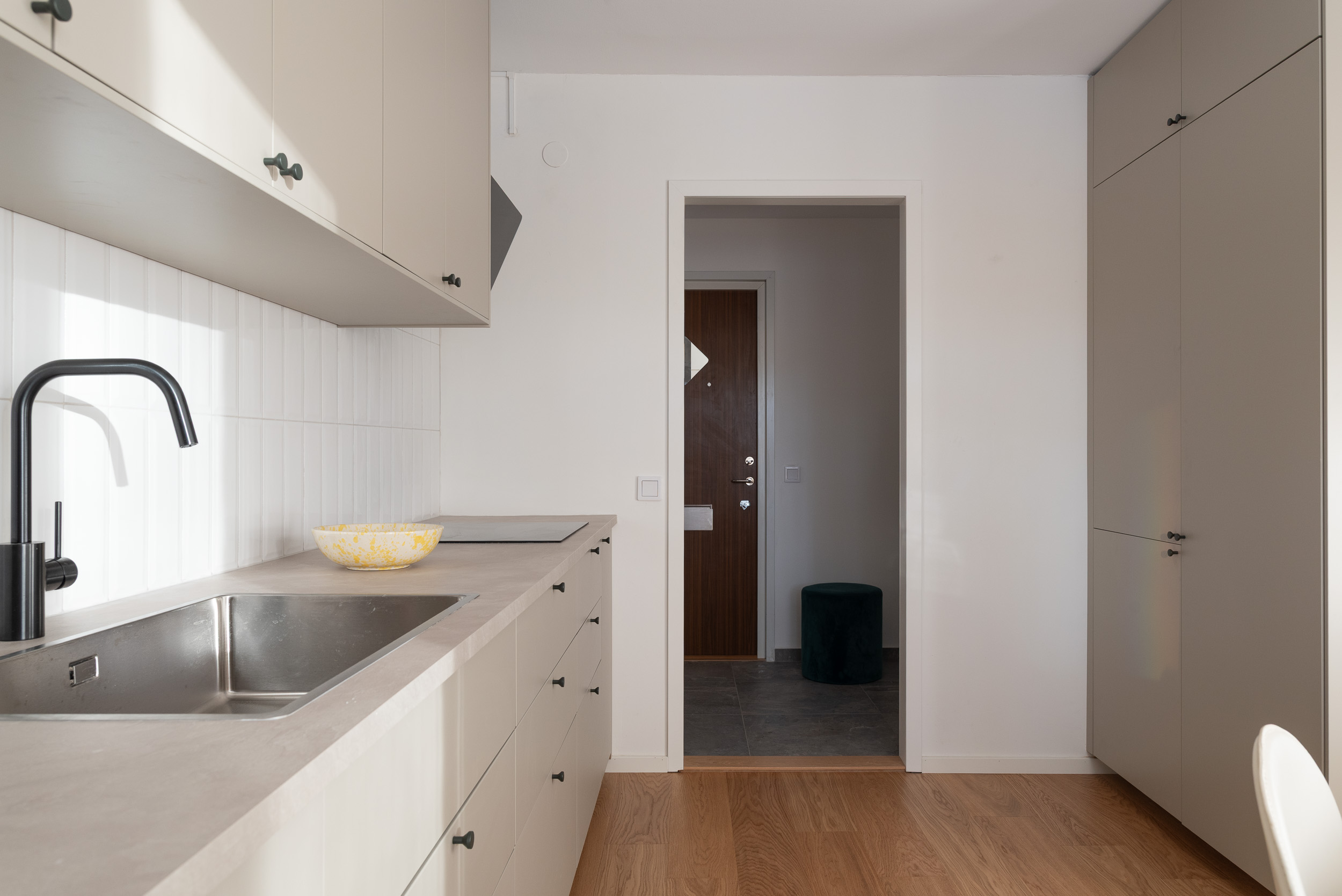 Bostadsbild från Gunnilbogatan 30D, Såld i Malmaberg, Västerås