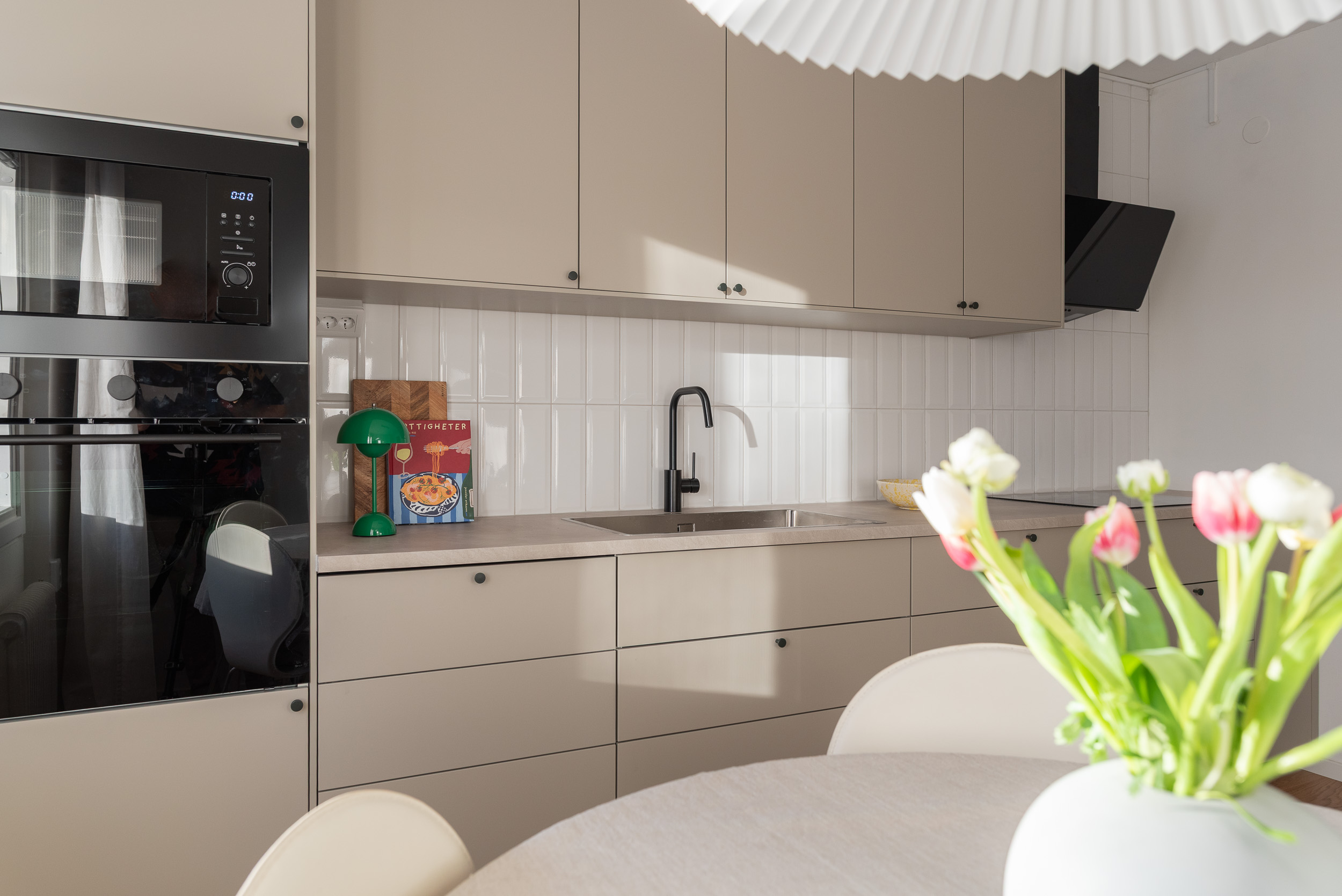 Bostadsbild från Gunnilbogatan 30D, Såld i Malmaberg, Västerås