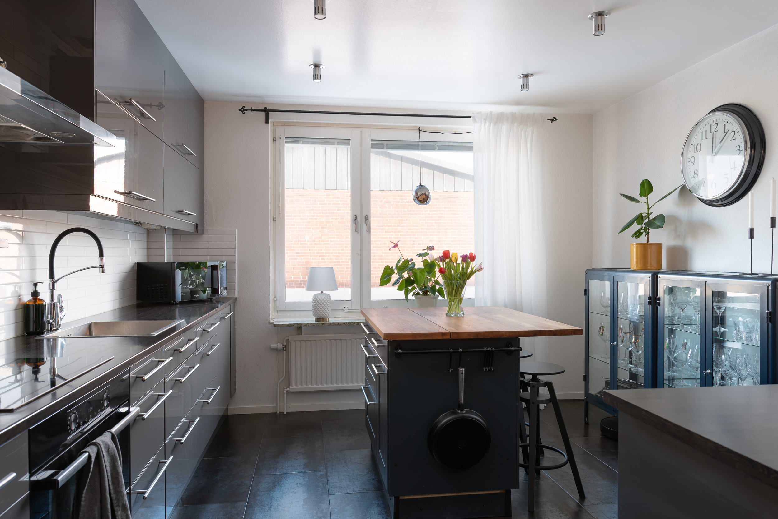 Bostadsbild från Gunnilbogatan 24A, Kommande i Malmaberg, Västerås