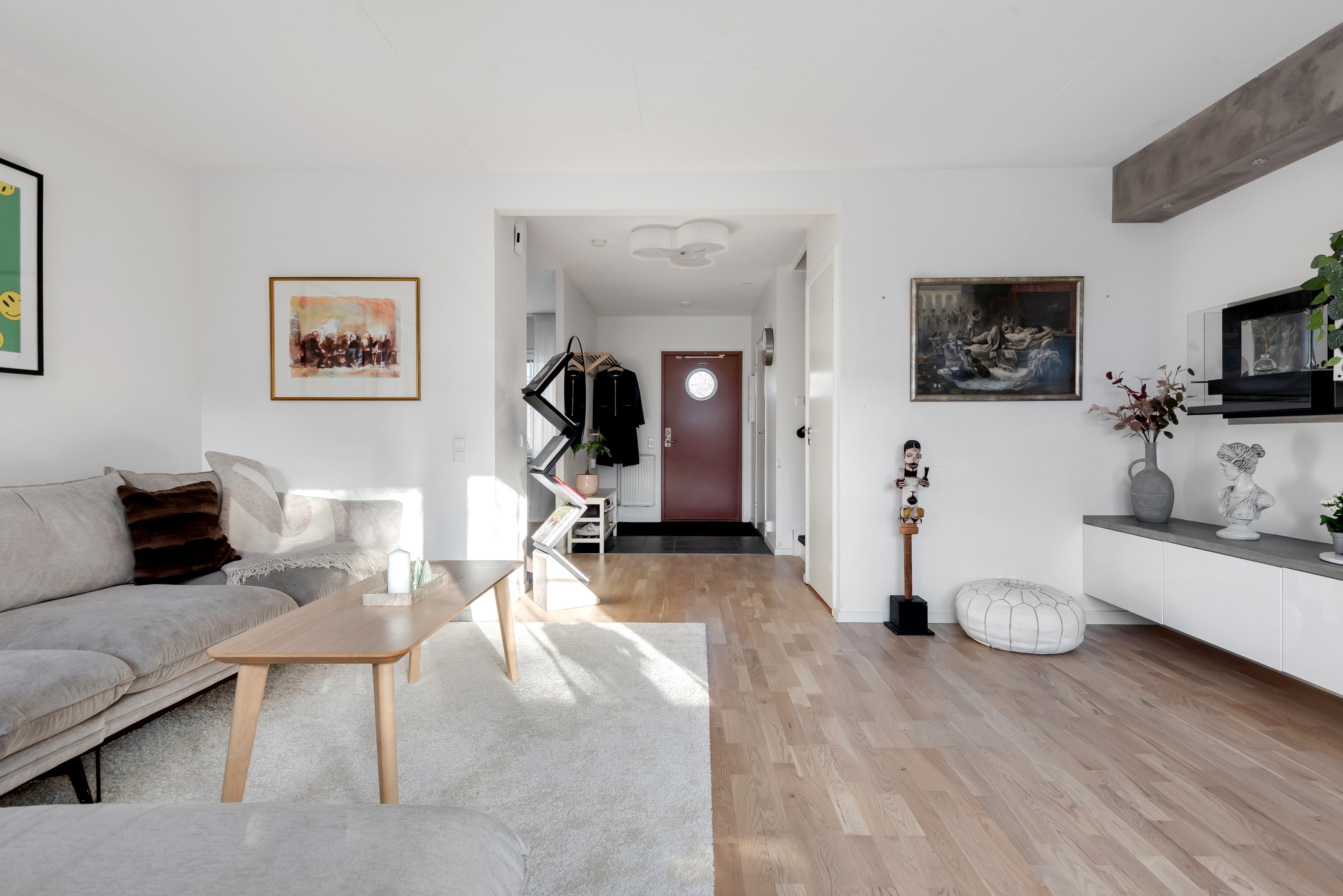 Bostadsbild från Stenhuggarvägen 49, Till salu i Herrhagen, Uppsala