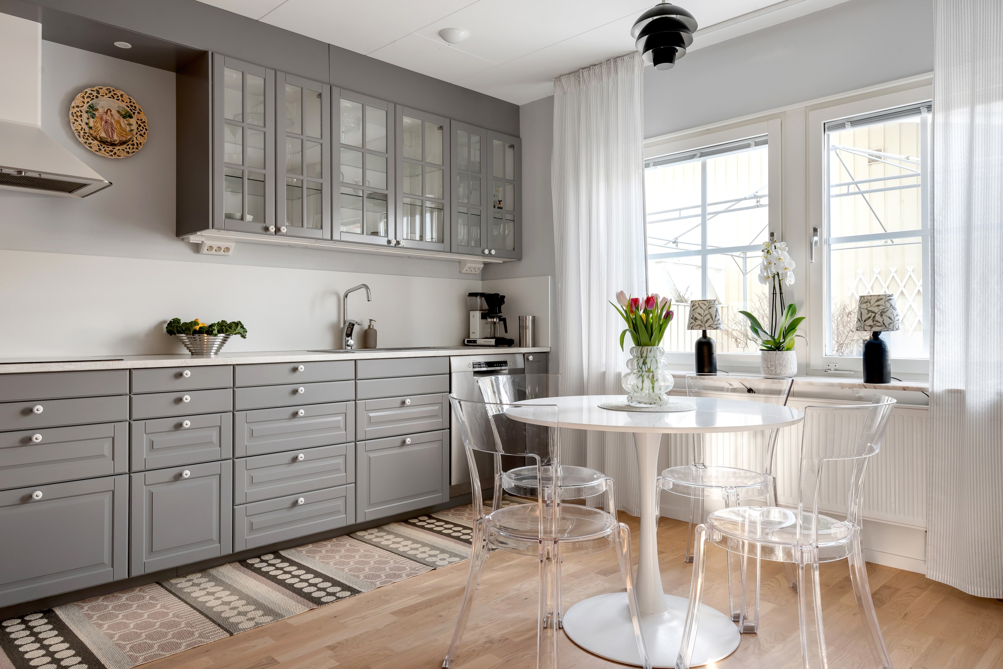 Bostadsbild från Stenhuggarvägen 49, Till salu i Herrhagen, Uppsala