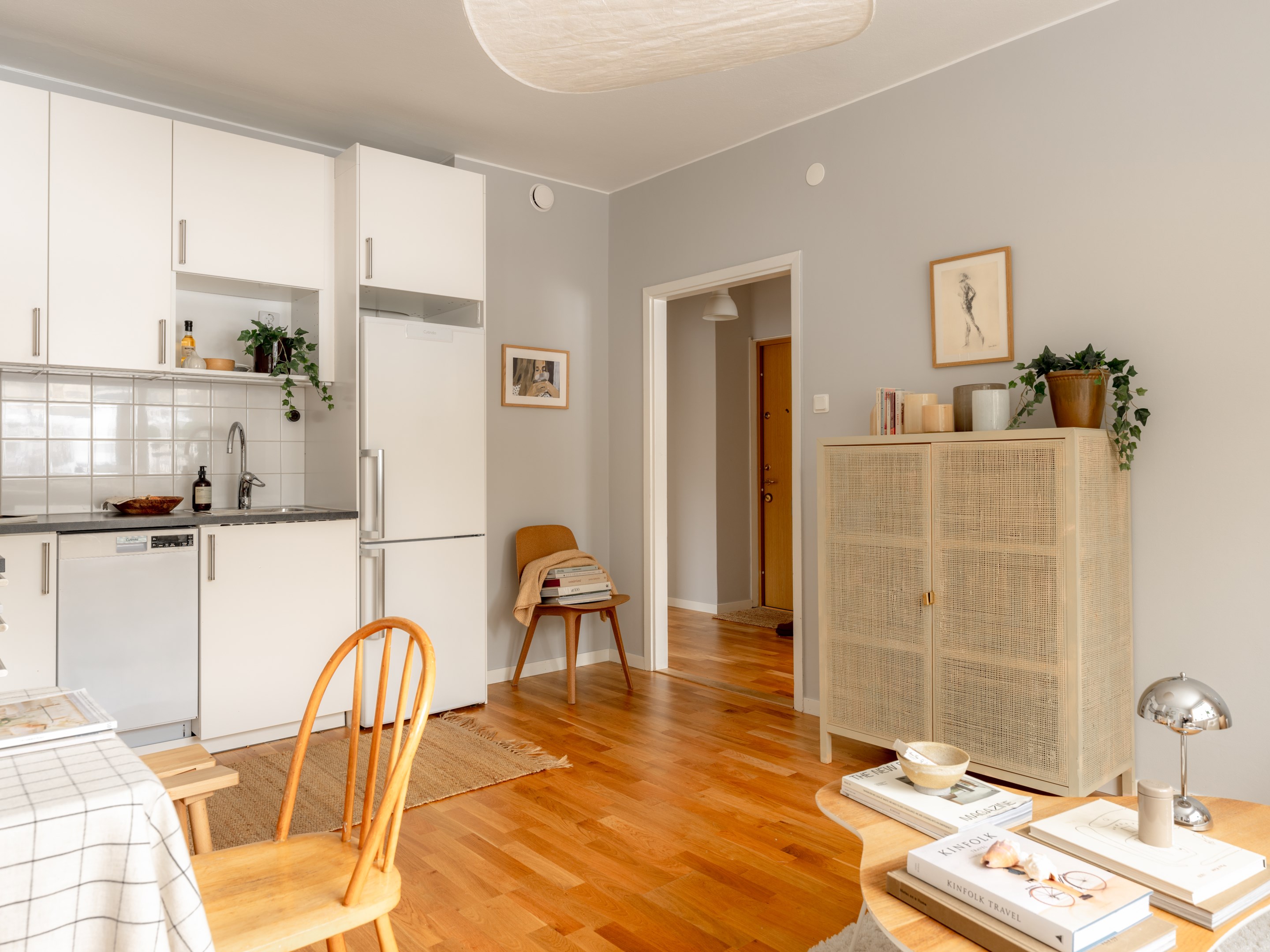 Bostadsbild från Fastlagsvägen 17, Till salu i Midsommarkransen, Stockholm