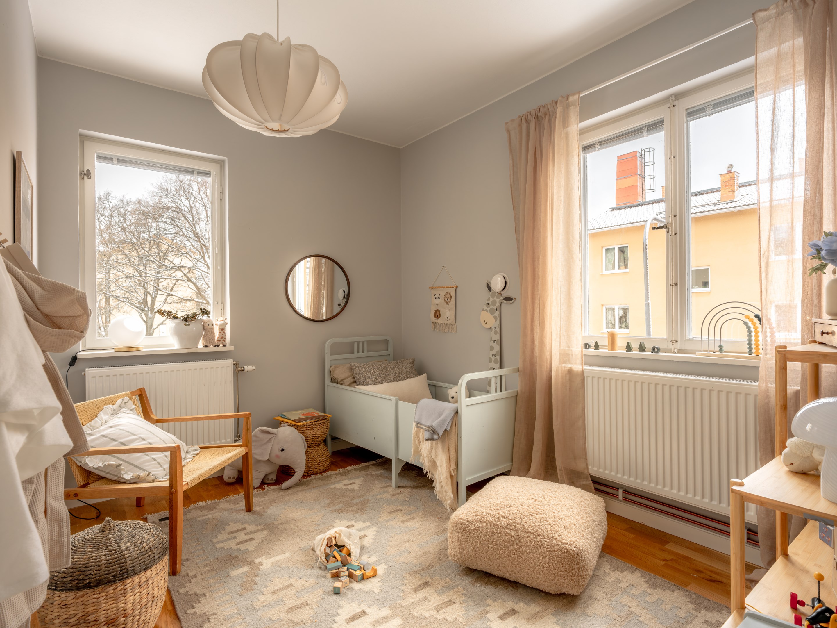 Bostadsbild från Fastlagsvägen 17, Till salu i Midsommarkransen, Stockholm