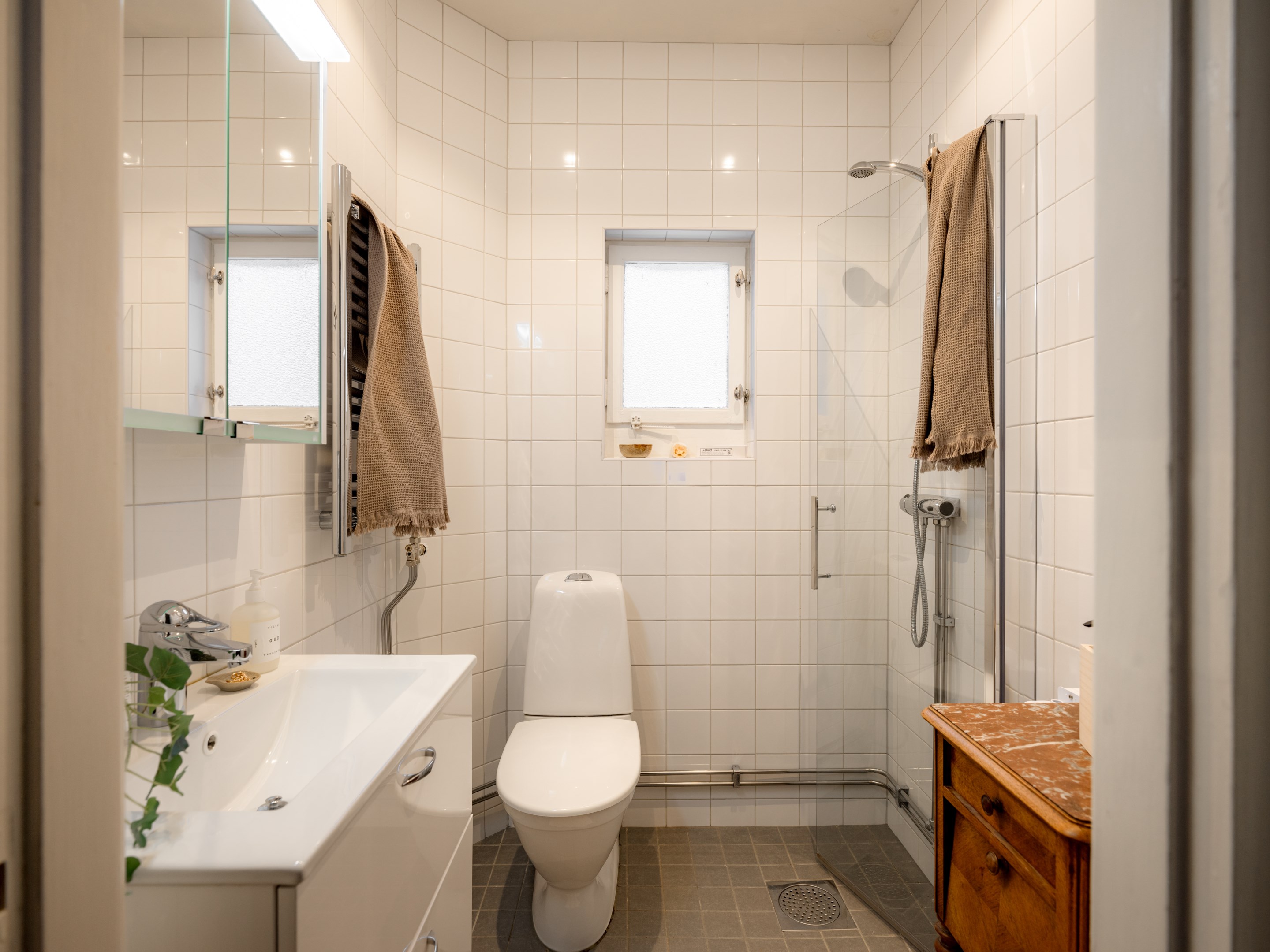 Bostadsbild från Fastlagsvägen 17, Till salu i Midsommarkransen, Stockholm