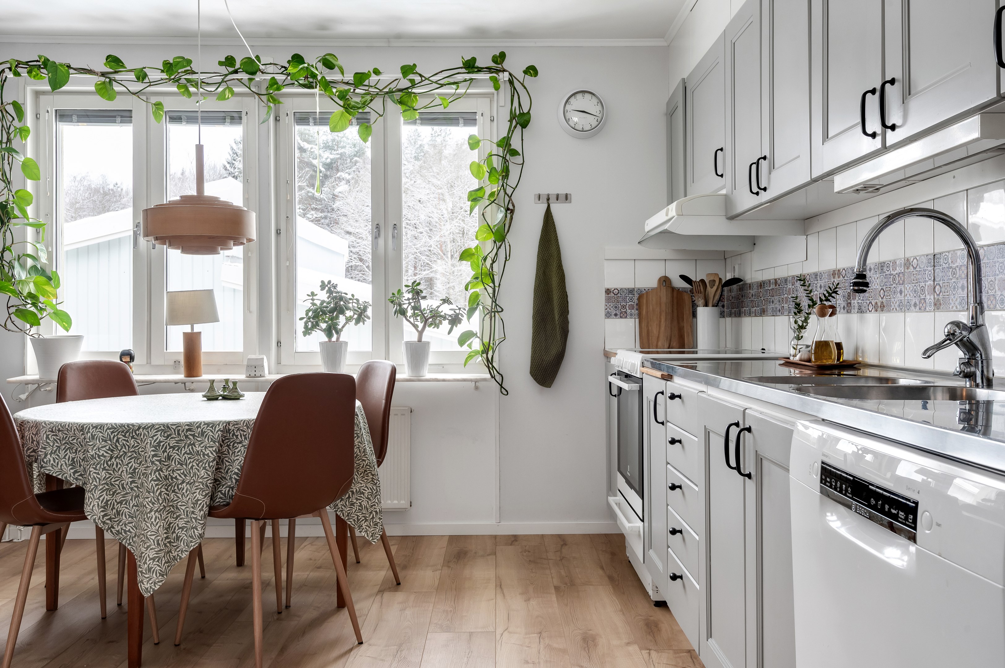 Bostadsbild från Tryffelvägen 44C, Till salu i Norby, Uppsala