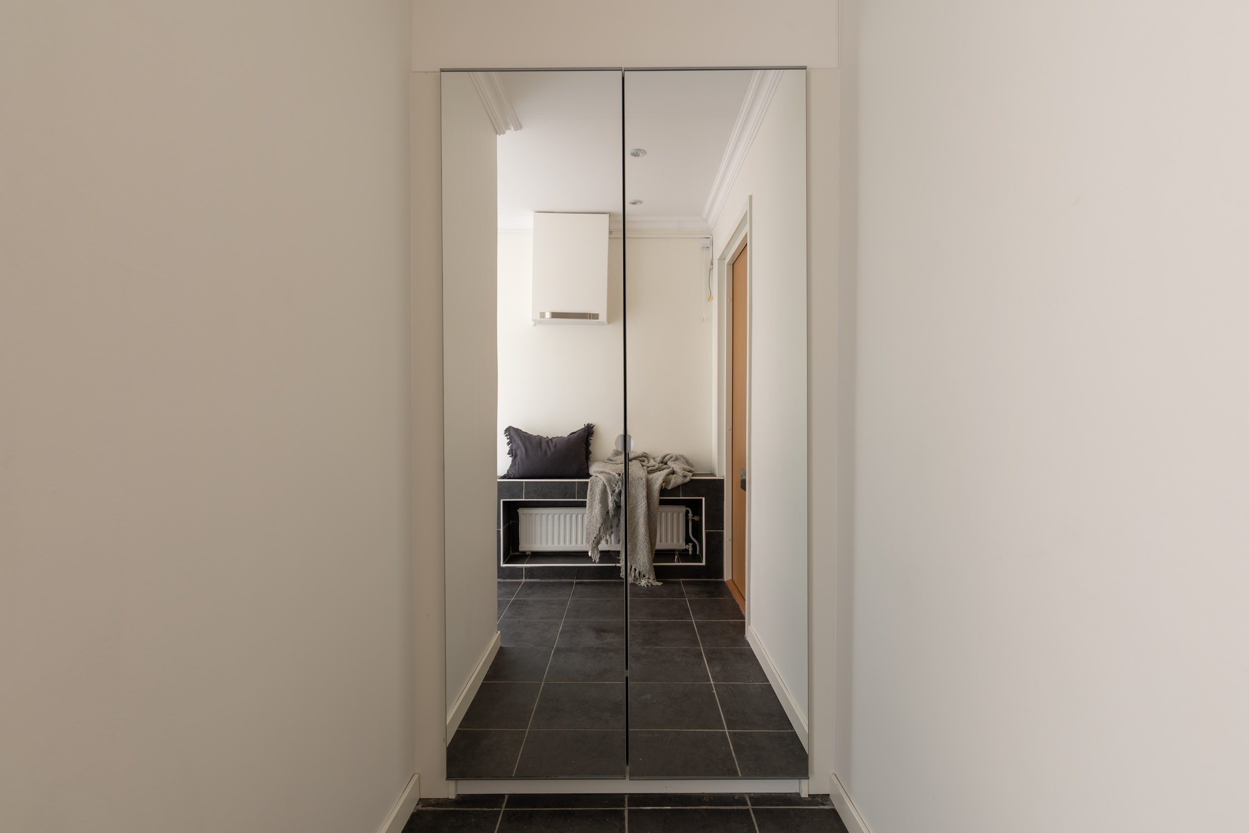 Bostadsbild från Gunnilbogatan 24B, Till salu i Malmaberg, Västerås