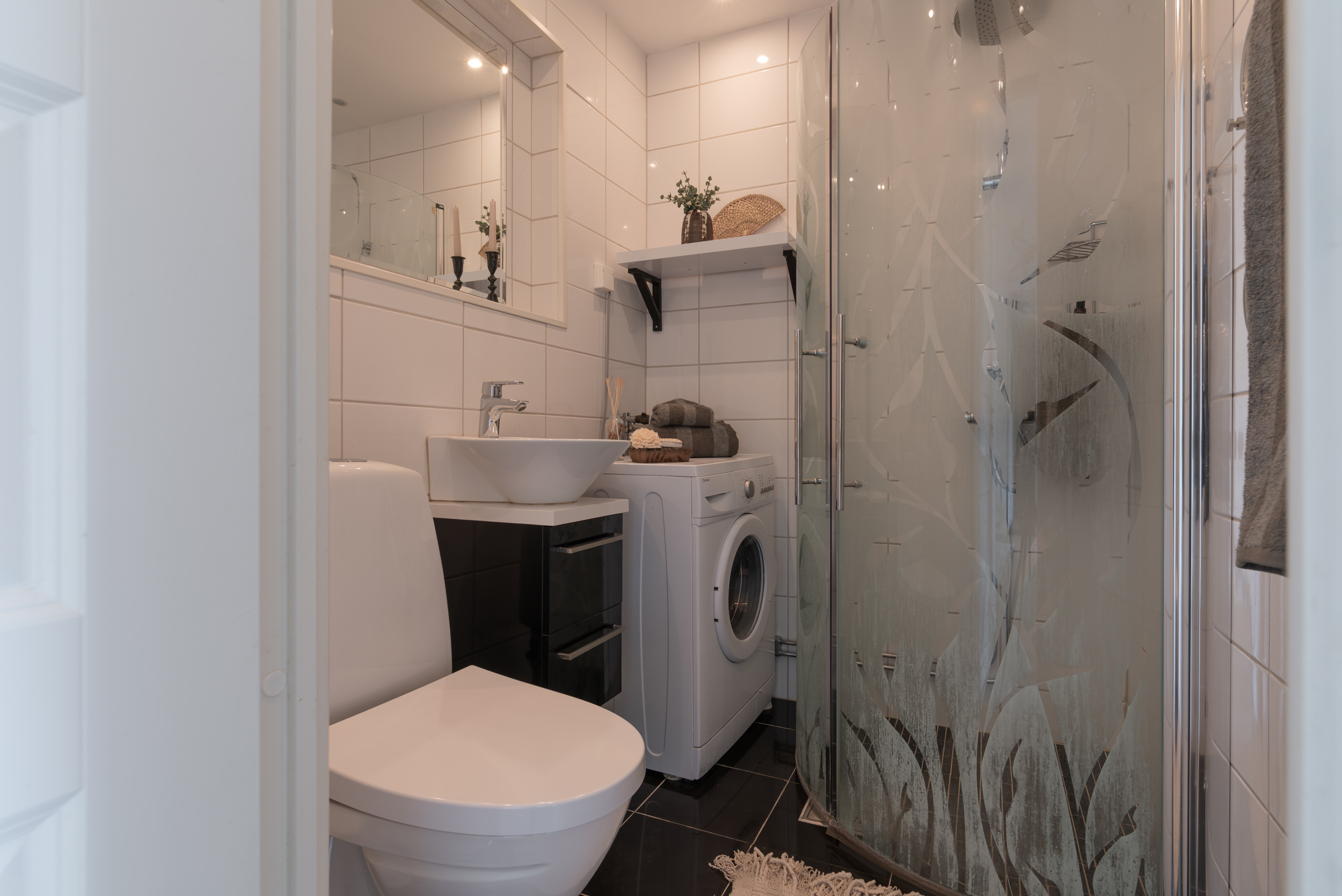 Bostadsbild från Gunnilbogatan 24B, Till salu i Malmaberg, Västerås