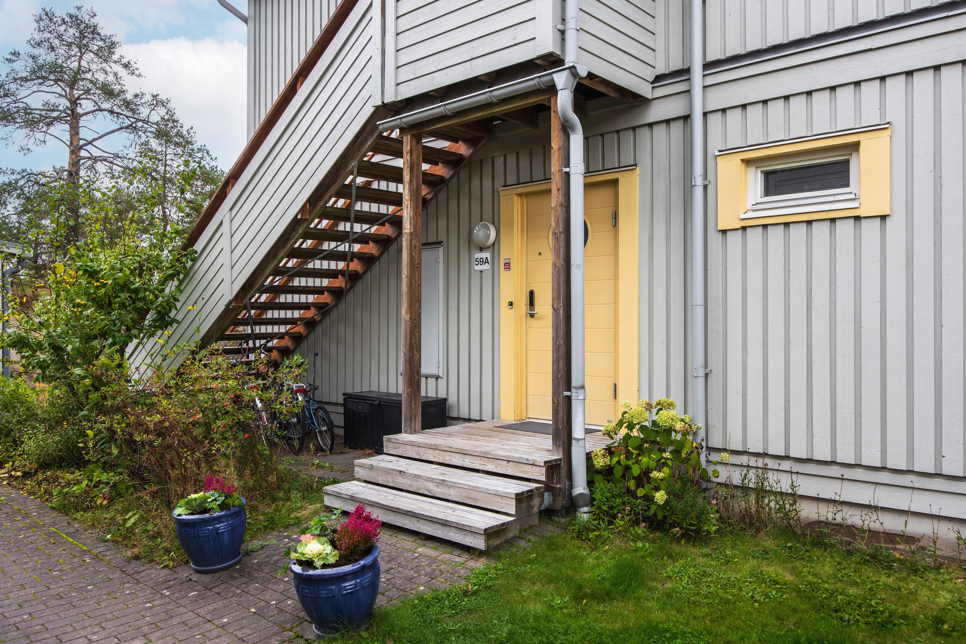 Bostadsbild från Klyvarevägen 59A, Till salu i Skogalund, Nacka