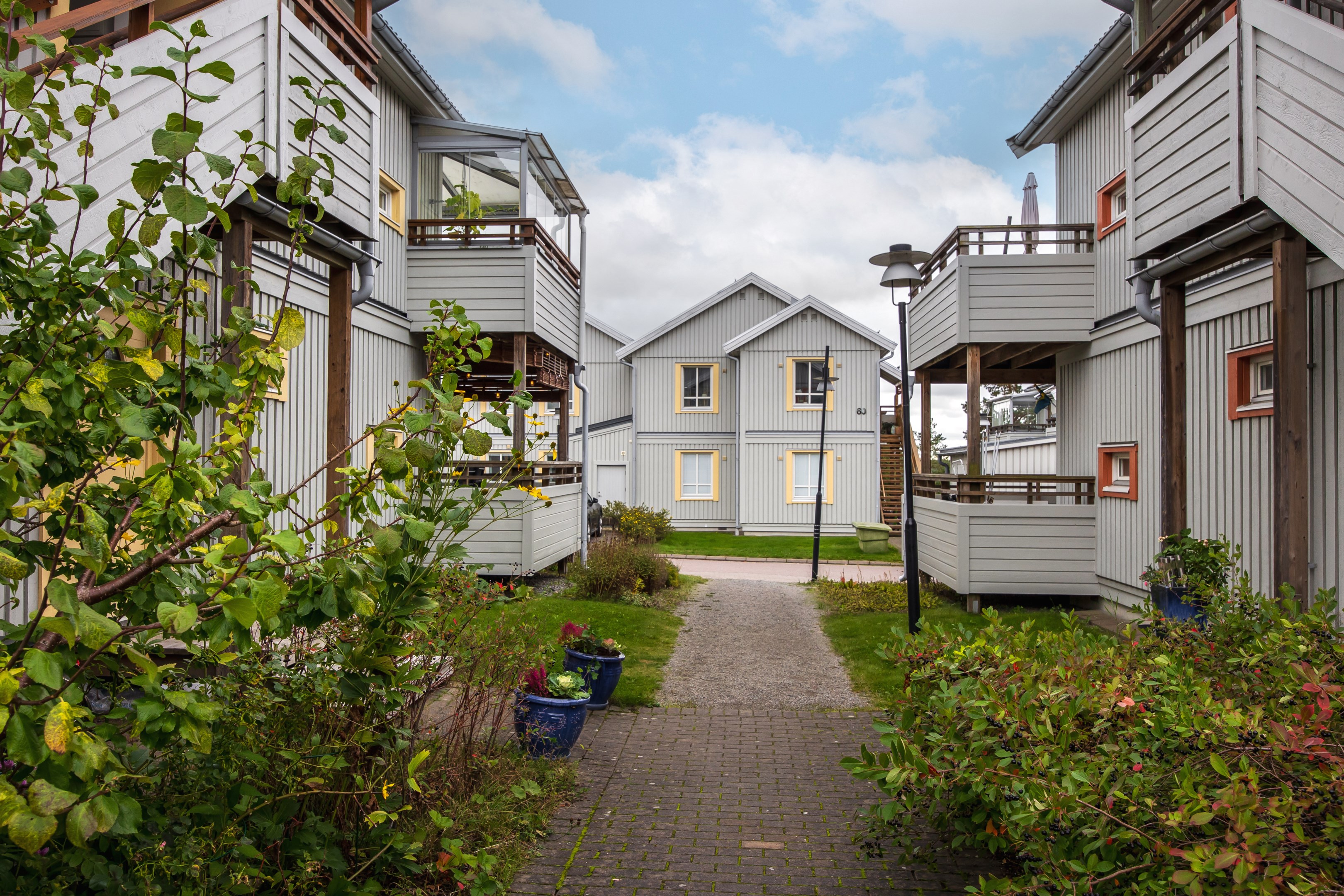Bostadsbild från Klyvarevägen 59A, Till salu i Skogalund, Nacka