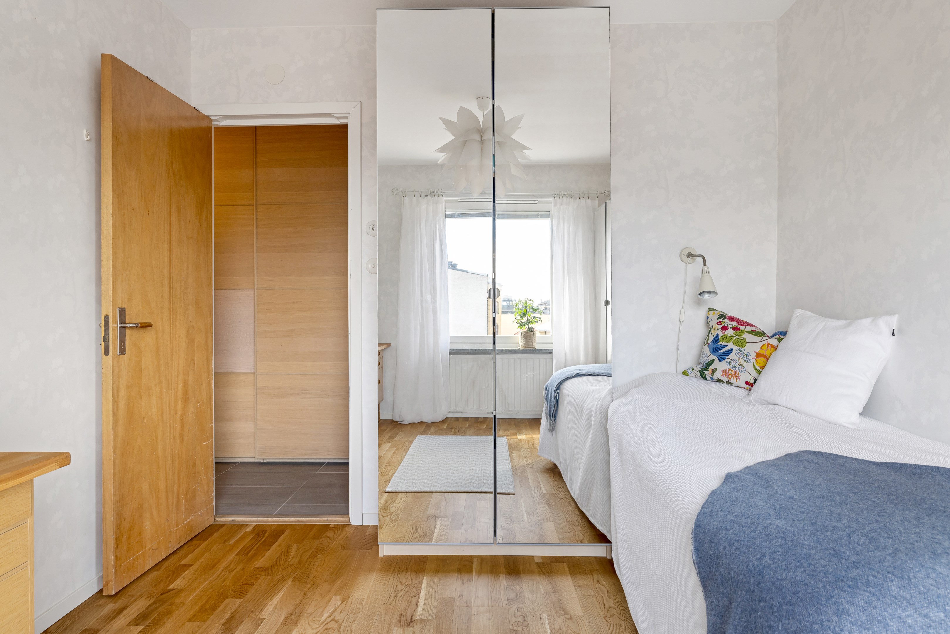 Bostadsbild från Storgatan 9B, Till salu i Höganäs, Uppsala