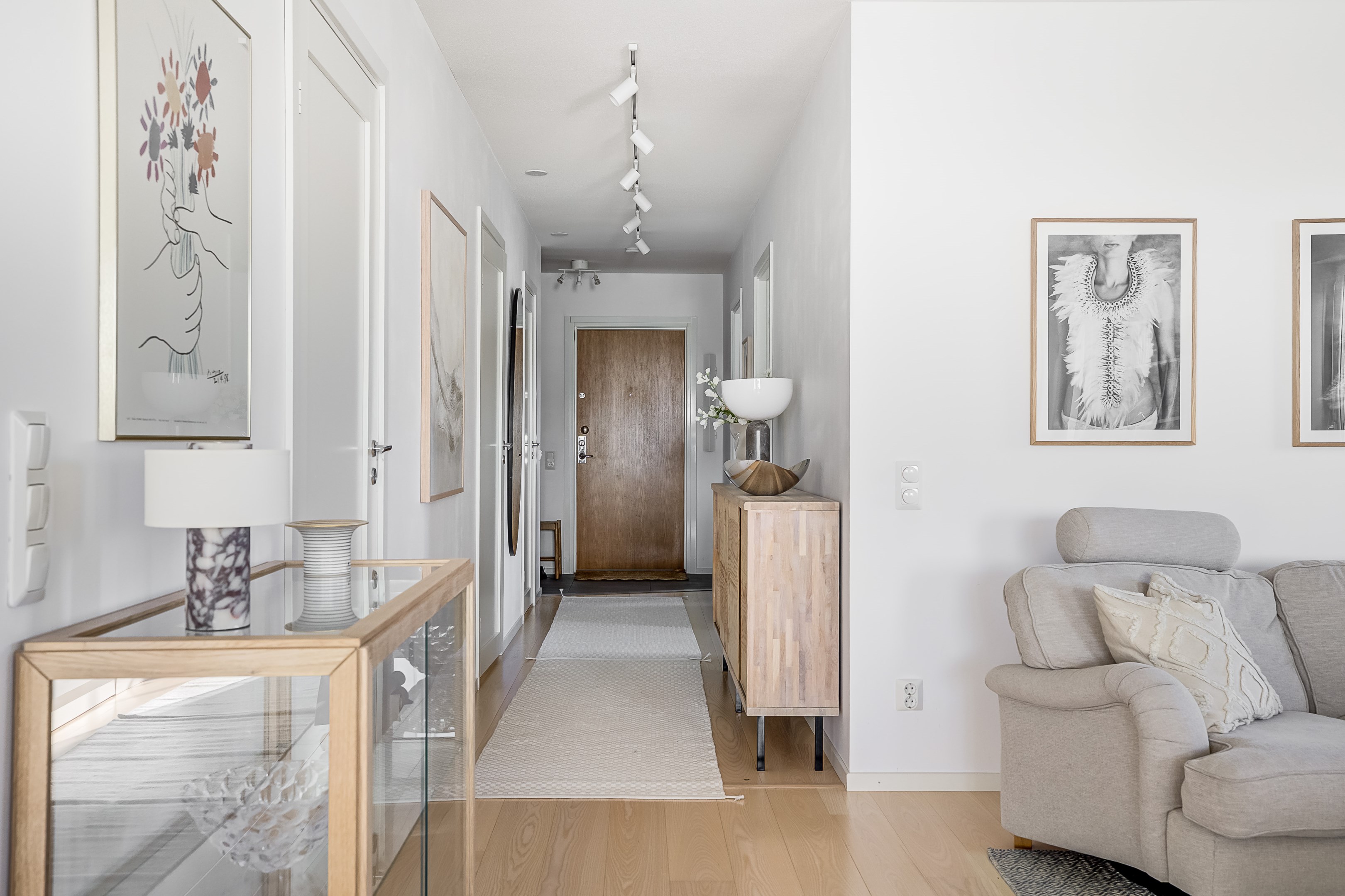 Bostadsbild från Viragatan 9, Till salu i Kungsängen, Uppsala