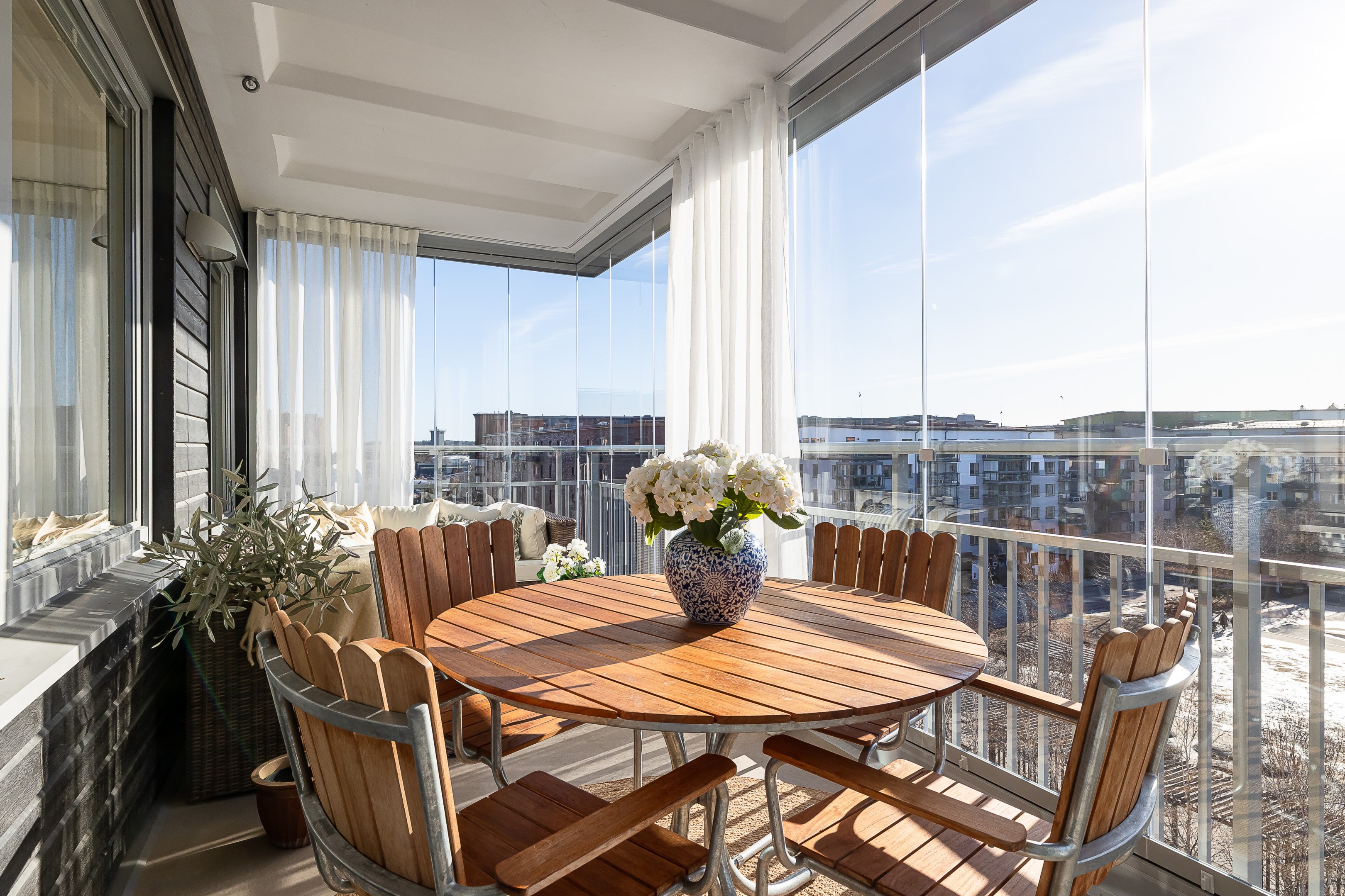 Bostadsbild från Viragatan 9, Till salu i Kungsängen, Uppsala