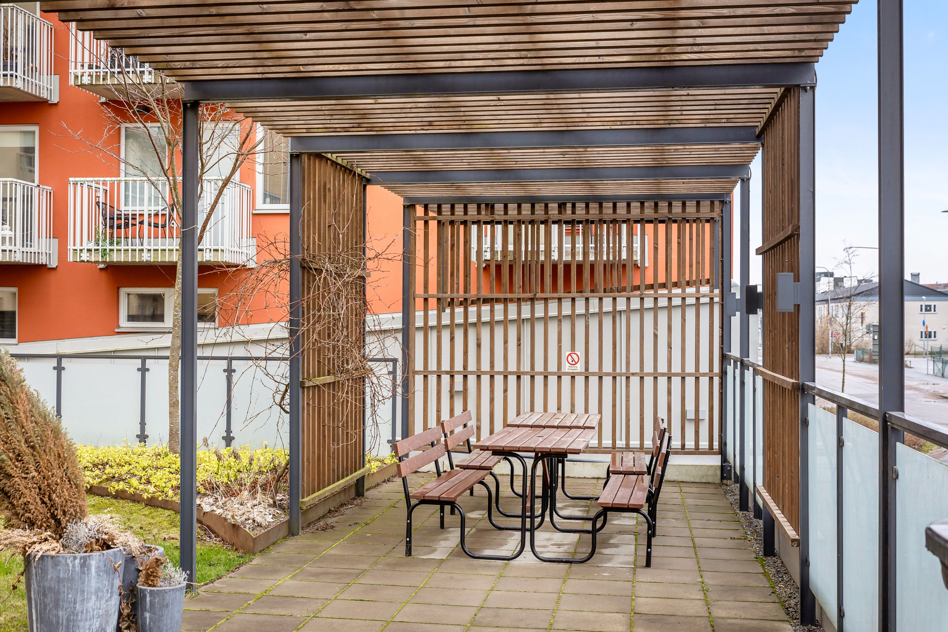 Bostadsbild från Råbyvägen 72, Till salu i Kapellgärdet, Uppsala