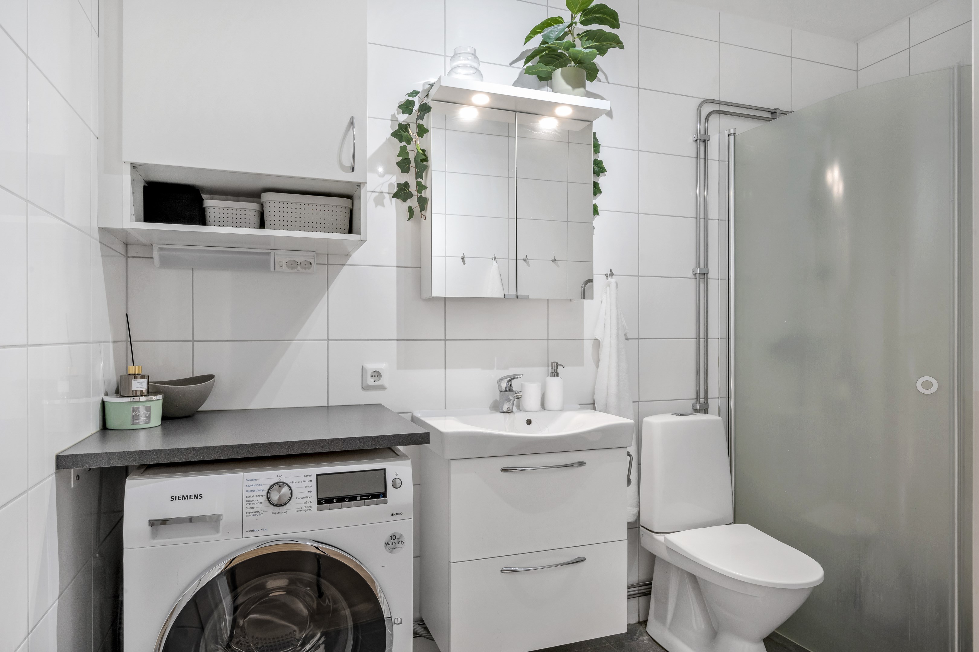 Bostadsbild från Råbyvägen 72, Till salu i Kapellgärdet, Uppsala