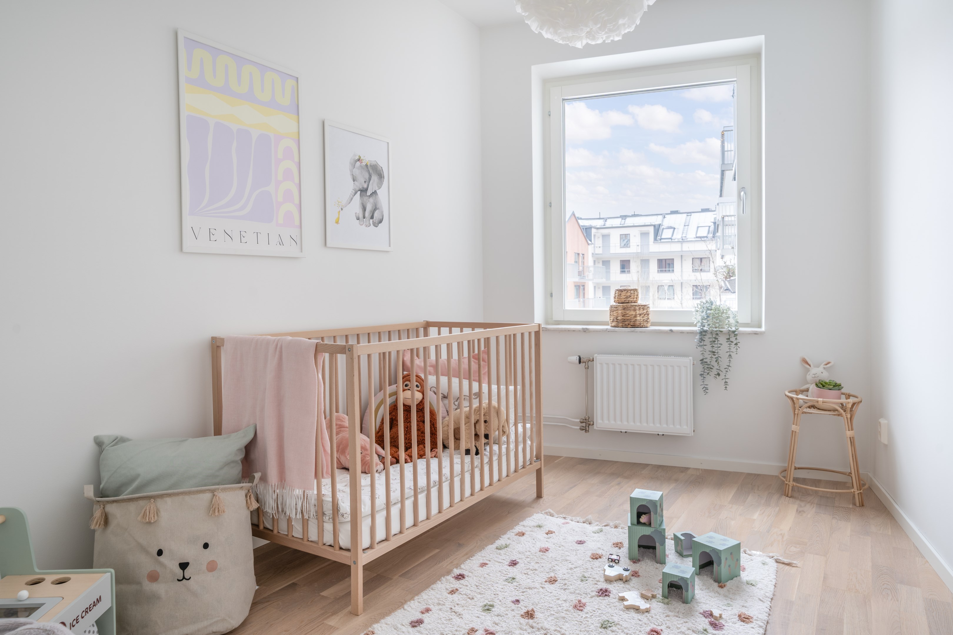 Bostadsbild från Störtloppsvägen 7, Till salu i Väsjön, Sollentuna