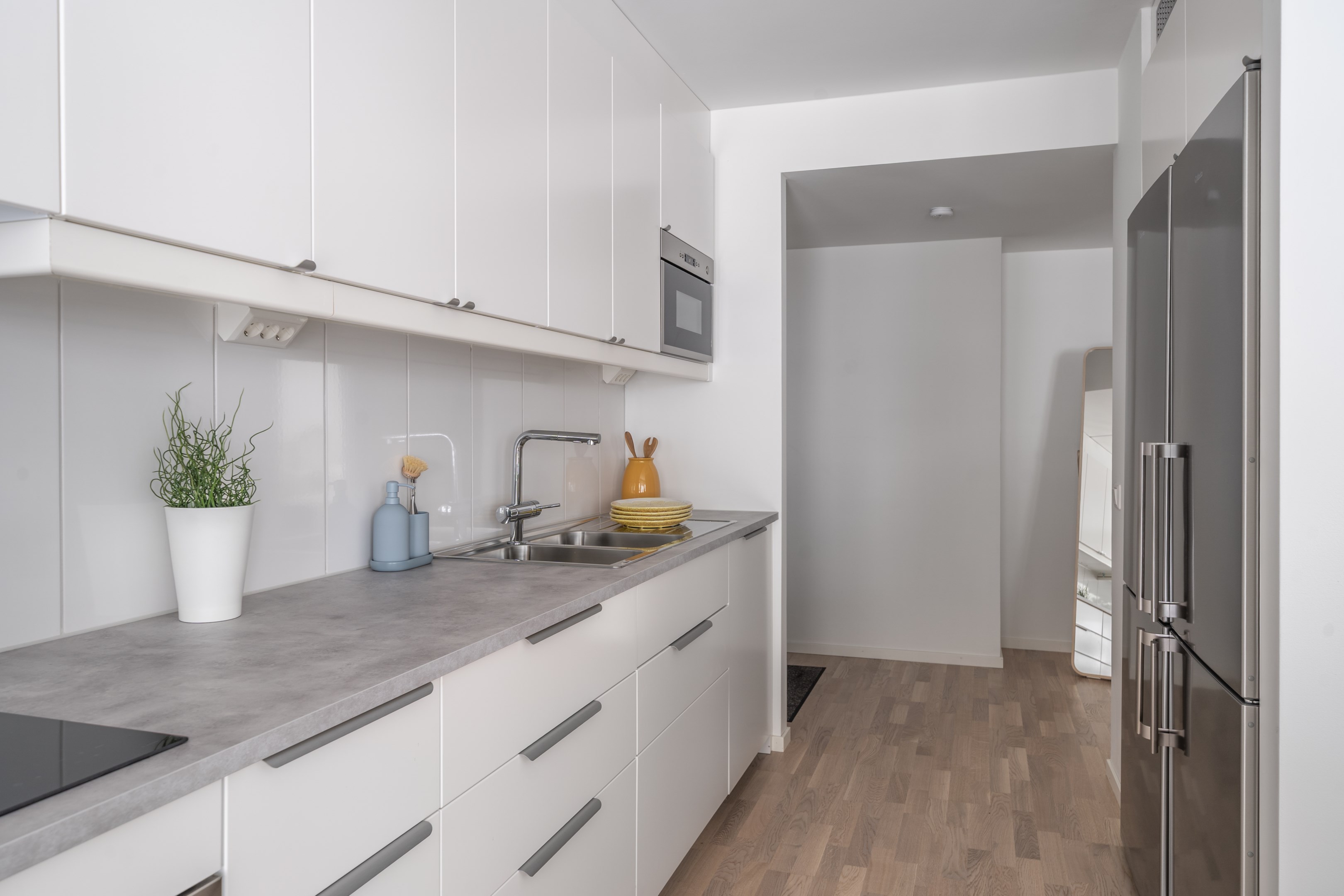 Bostadsbild från Slalomvägen 12, Till salu i Väsjön, Sollentuna