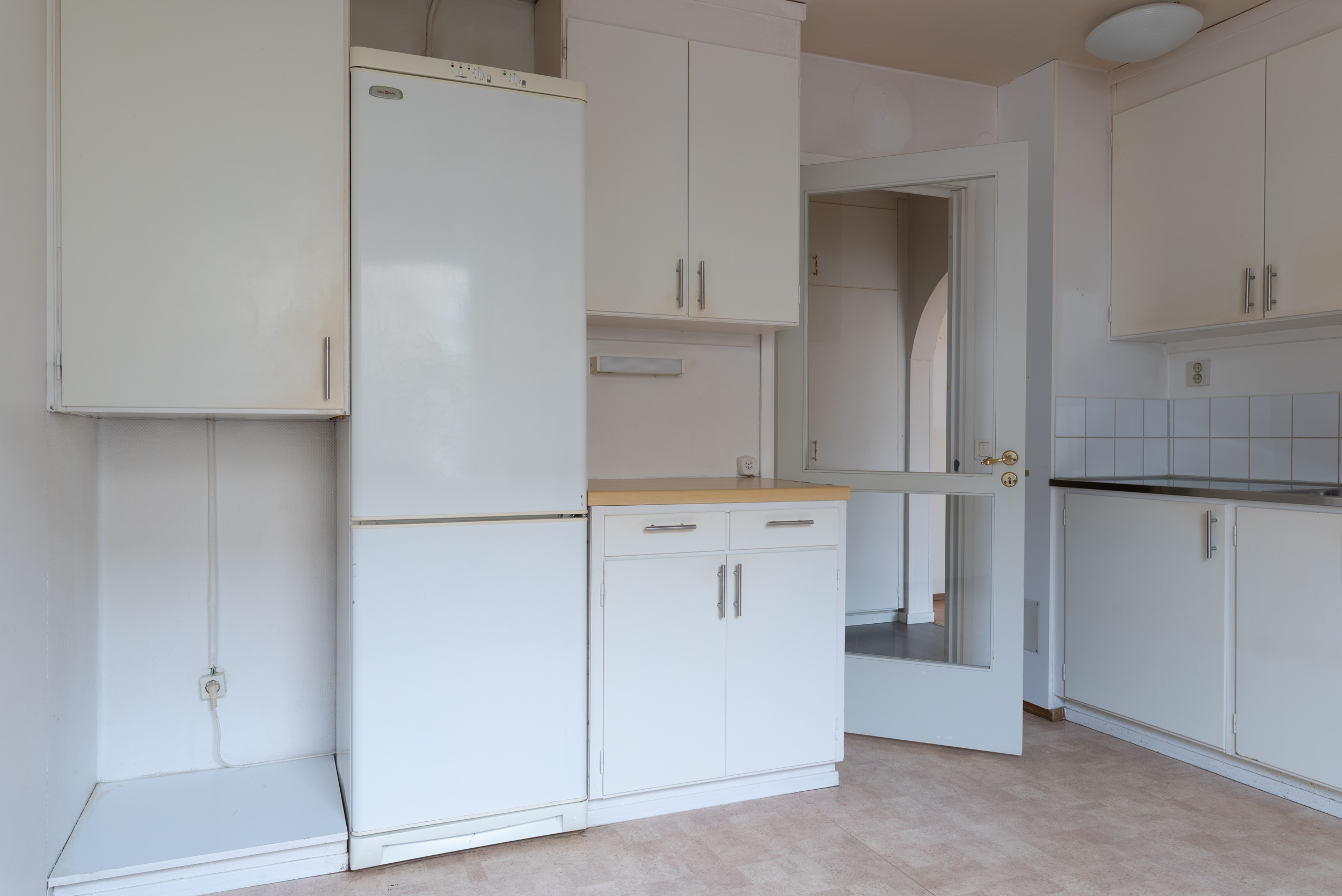 Bostadsbild från Ringduvegatan 107, Till salu i Råby, Västerås