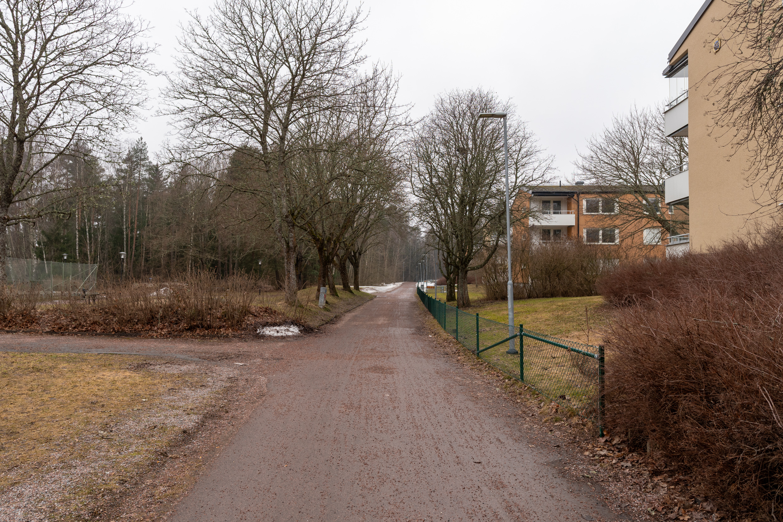 Bostadsbild från Ringduvegatan 107, Till salu i Råby, Västerås