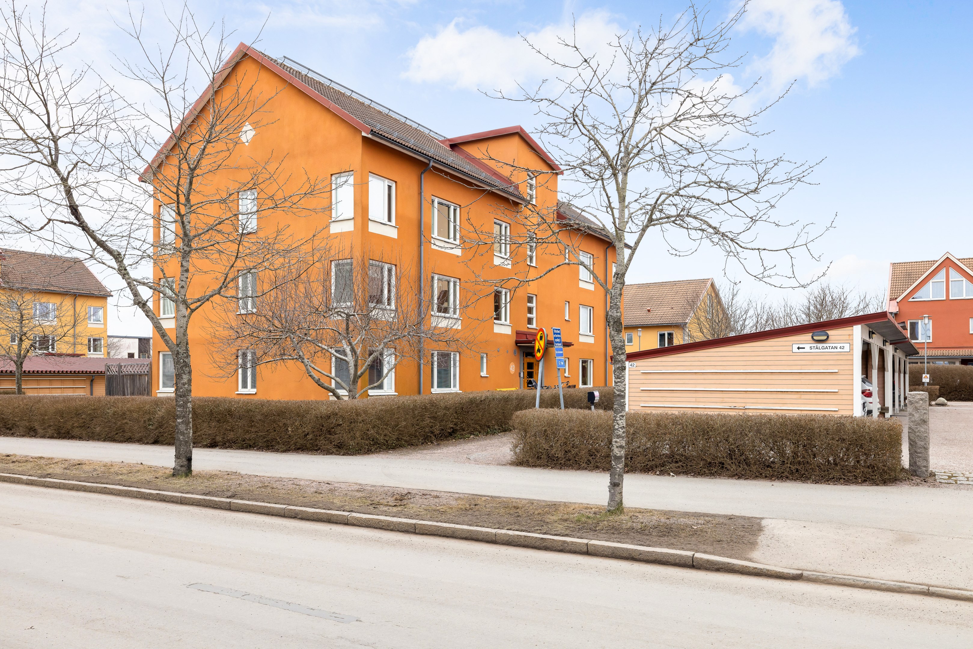 Bostadsbild från Stålgatan 42, Till salu i Slavsta, Uppsala