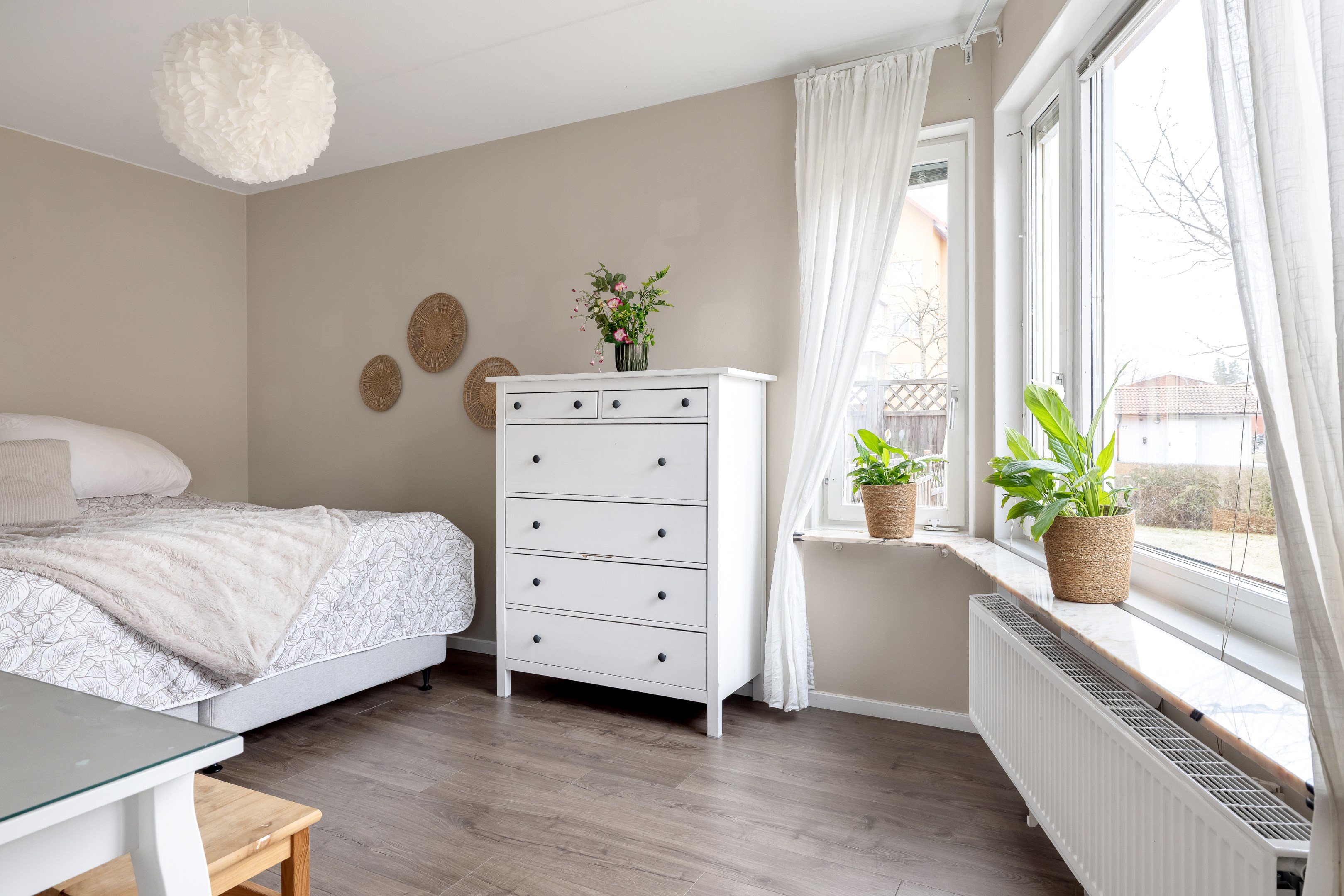Bostadsbild från Stålgatan 42, Till salu i Slavsta, Uppsala