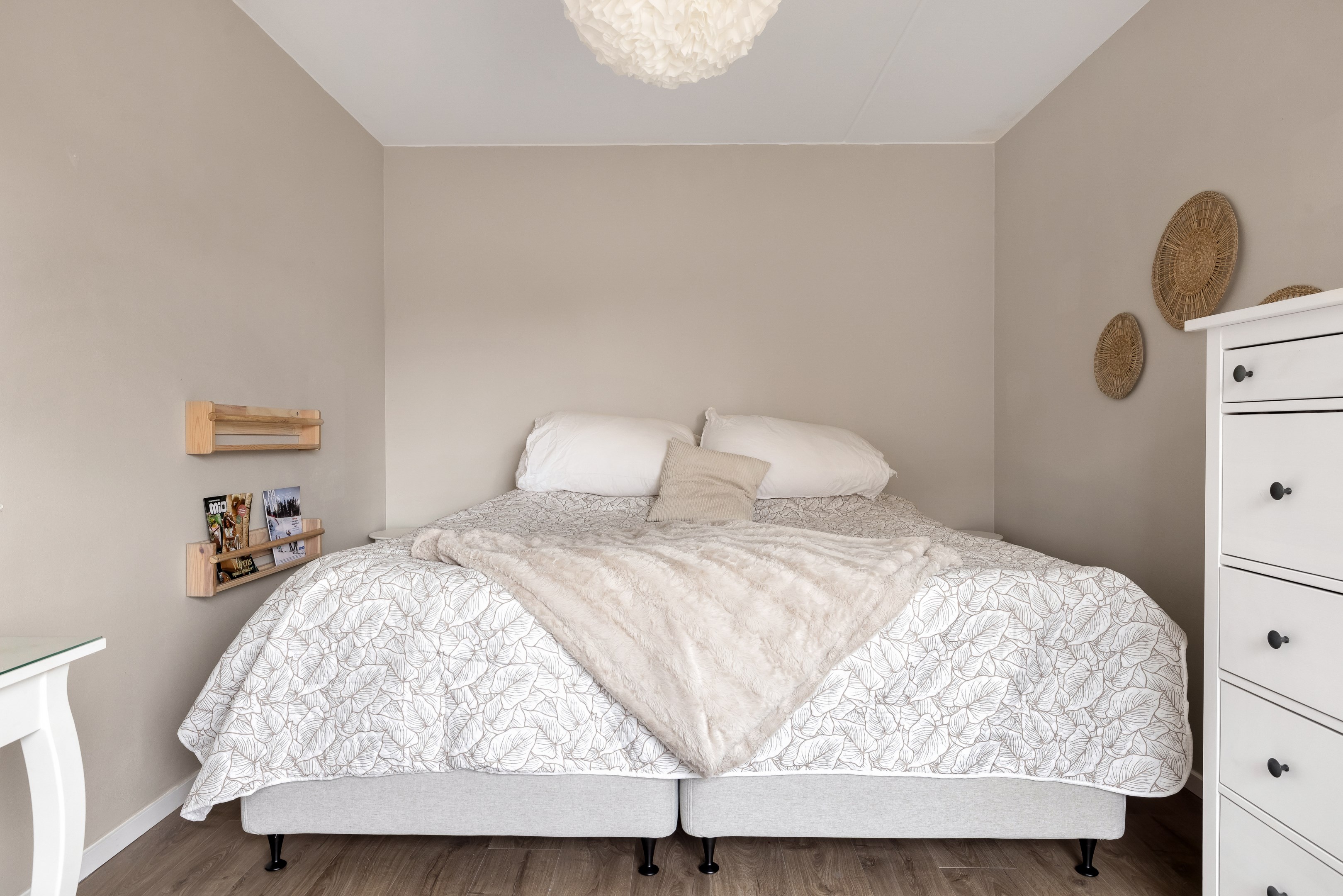 Bostadsbild från Stålgatan 42, Till salu i Slavsta, Uppsala