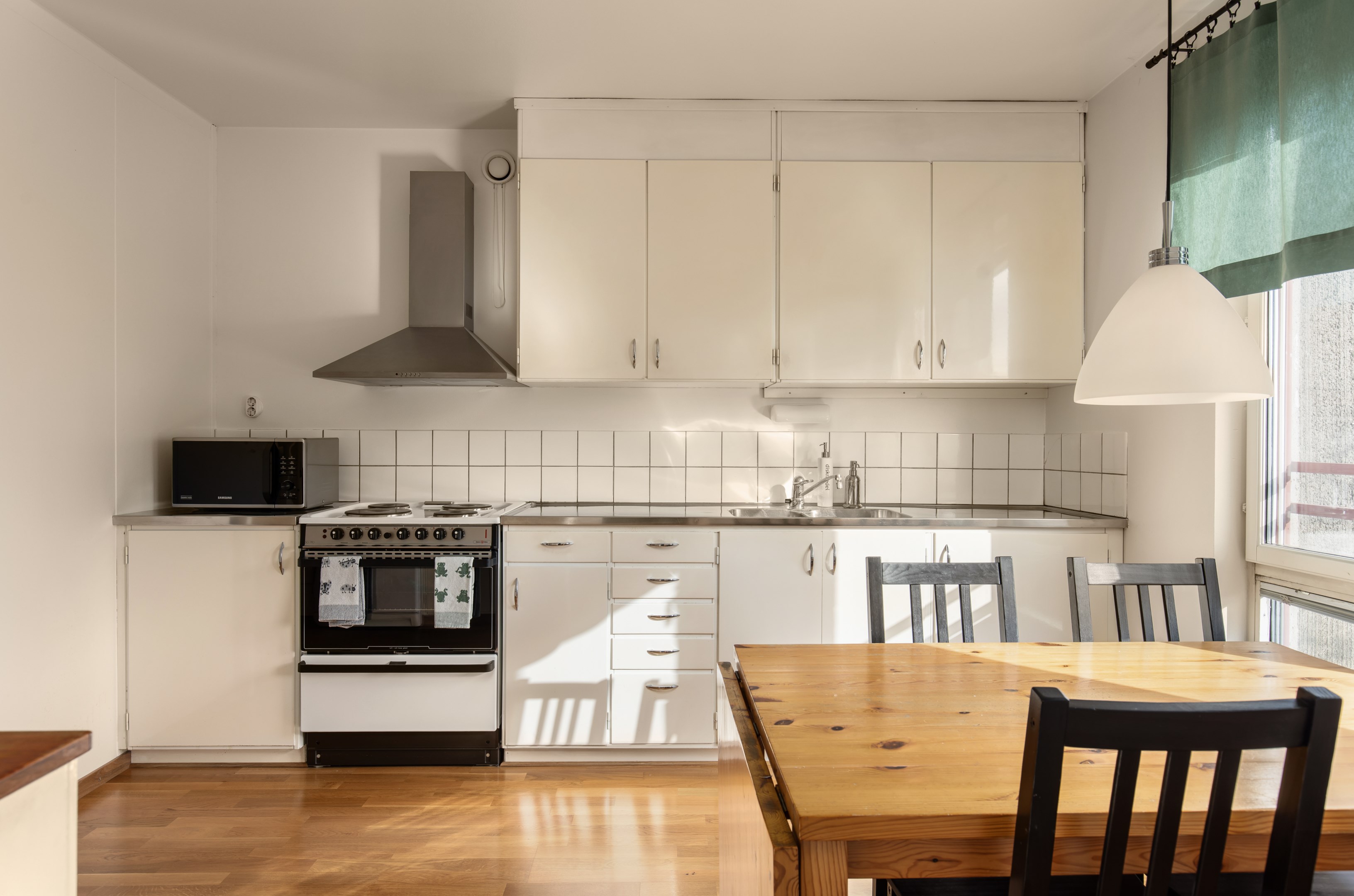 Bostadsbild från Ormingeringen 9B 1tr, Till salu i Västra Orminge, Nacka