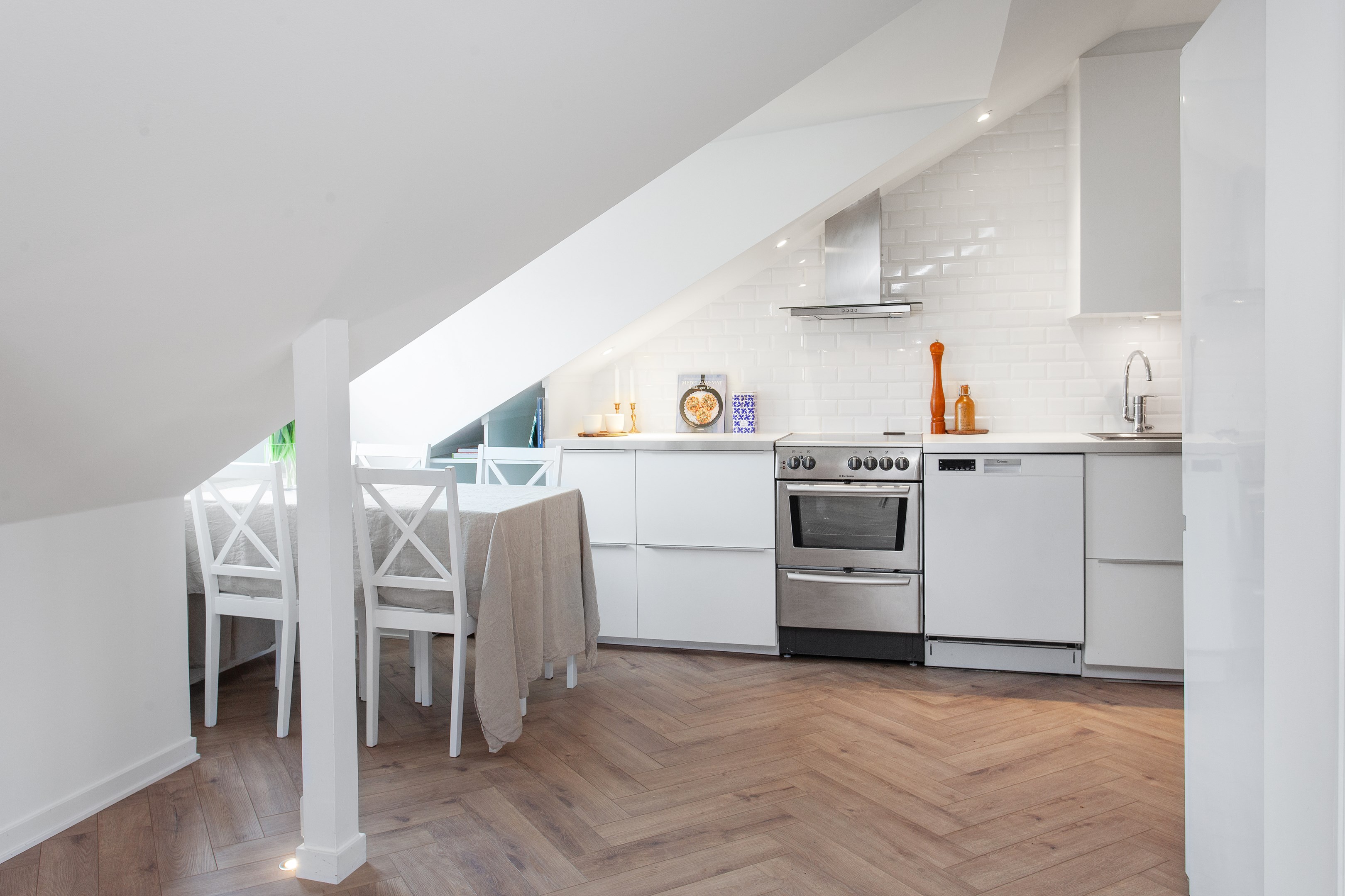 Bostadsbild från Nockebyvägen 27, Till salu i Bromma - Höglandet, Stockholm