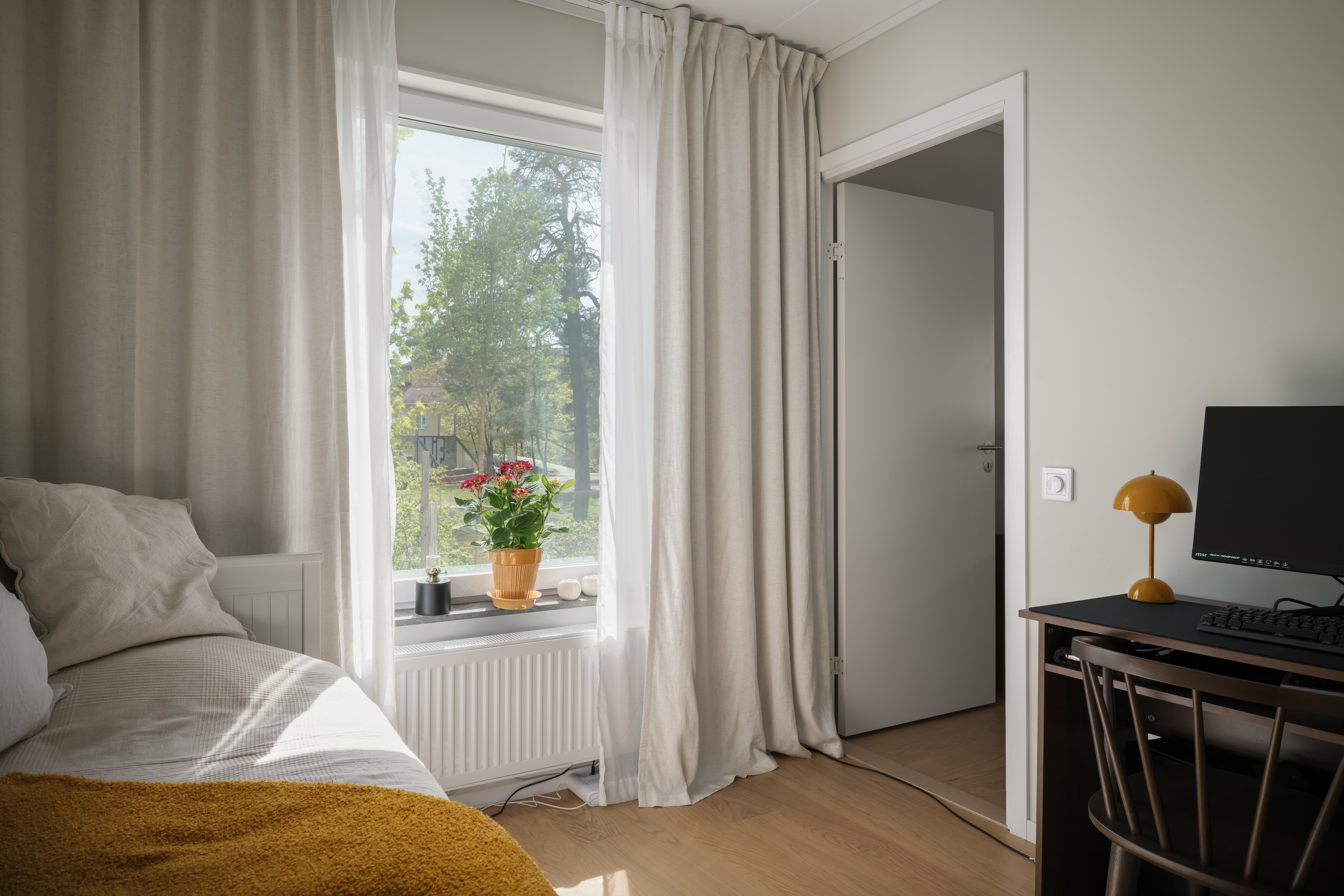 Bostadsbild från Östra Gräsvägen 7, Till salu i Ektorp, Nacka