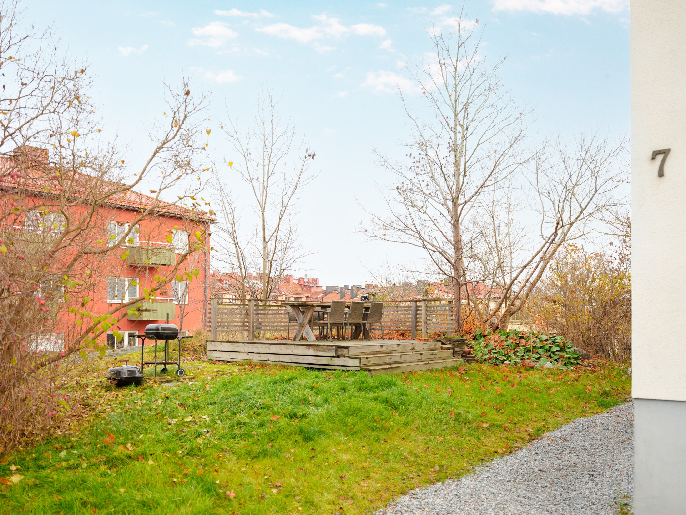Bostadsbild från Valsbergs gränd 7, Kommande i Midsommarkransen, Stockholm