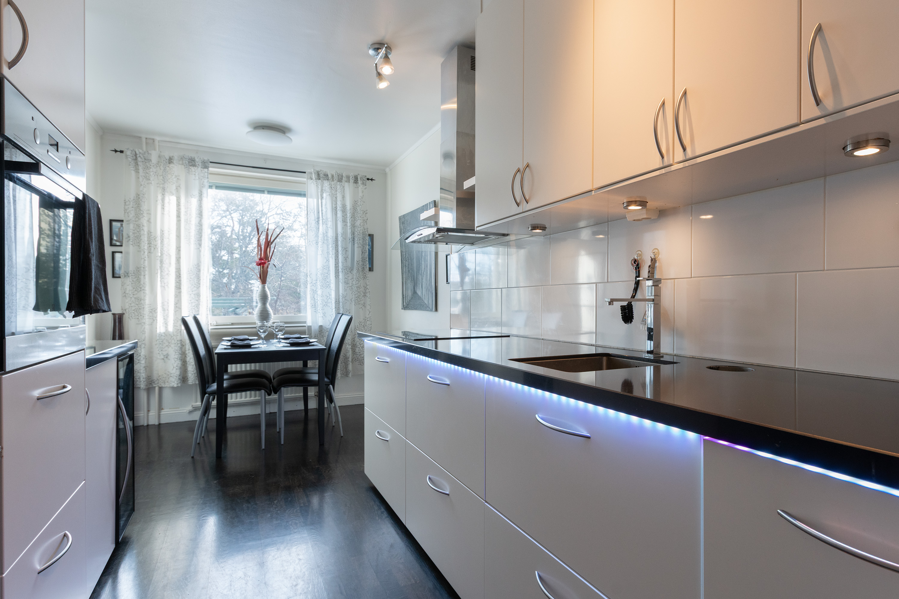 Bostadsbild från Tullingebergsvägen 29, Till salu i G:a Tullingeberg, Botkyrka