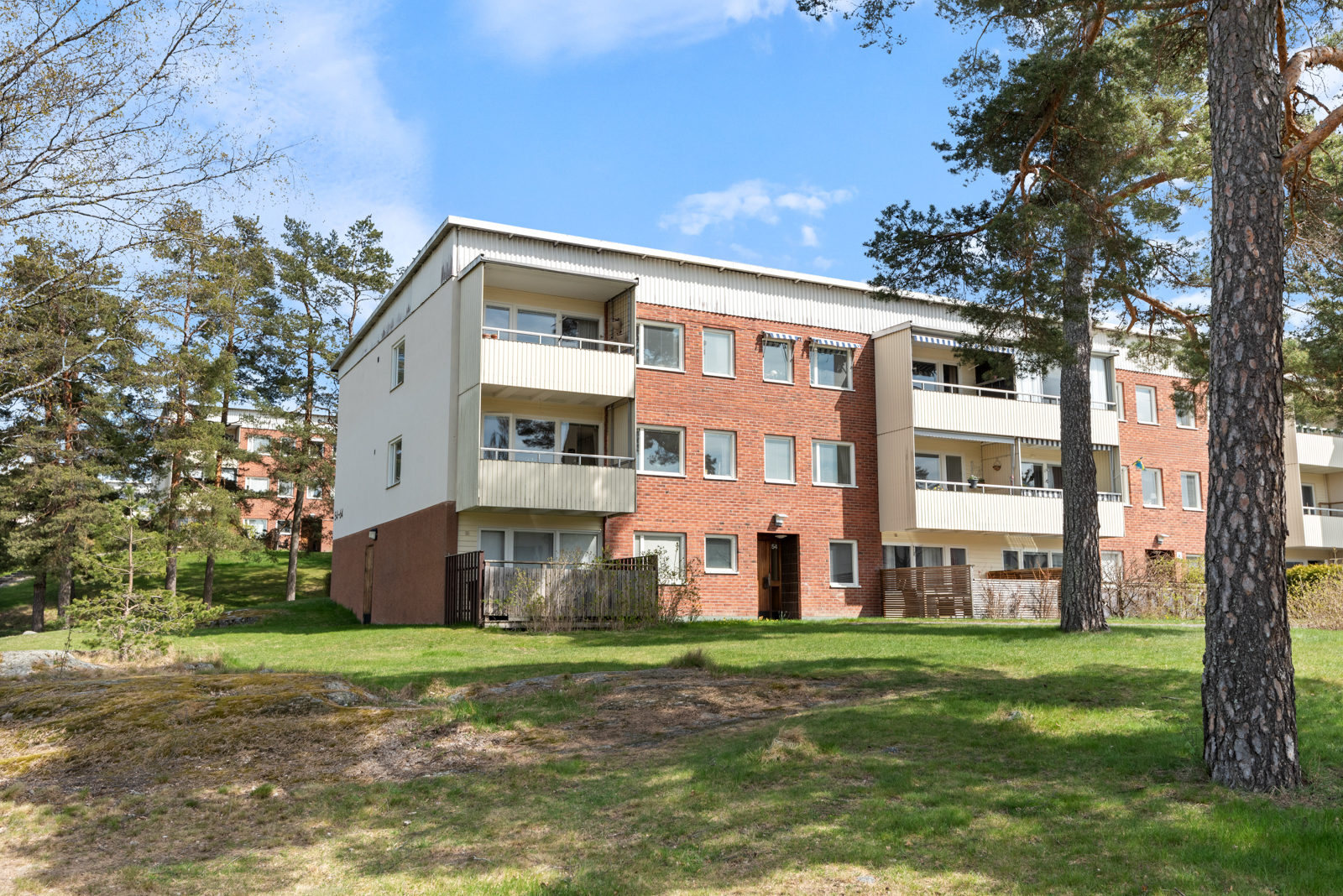 Bostadsbild från Björnskogsvägen 54, Till salu i Gustavsberg - Lugnet/Björnkärret, Värmdö
