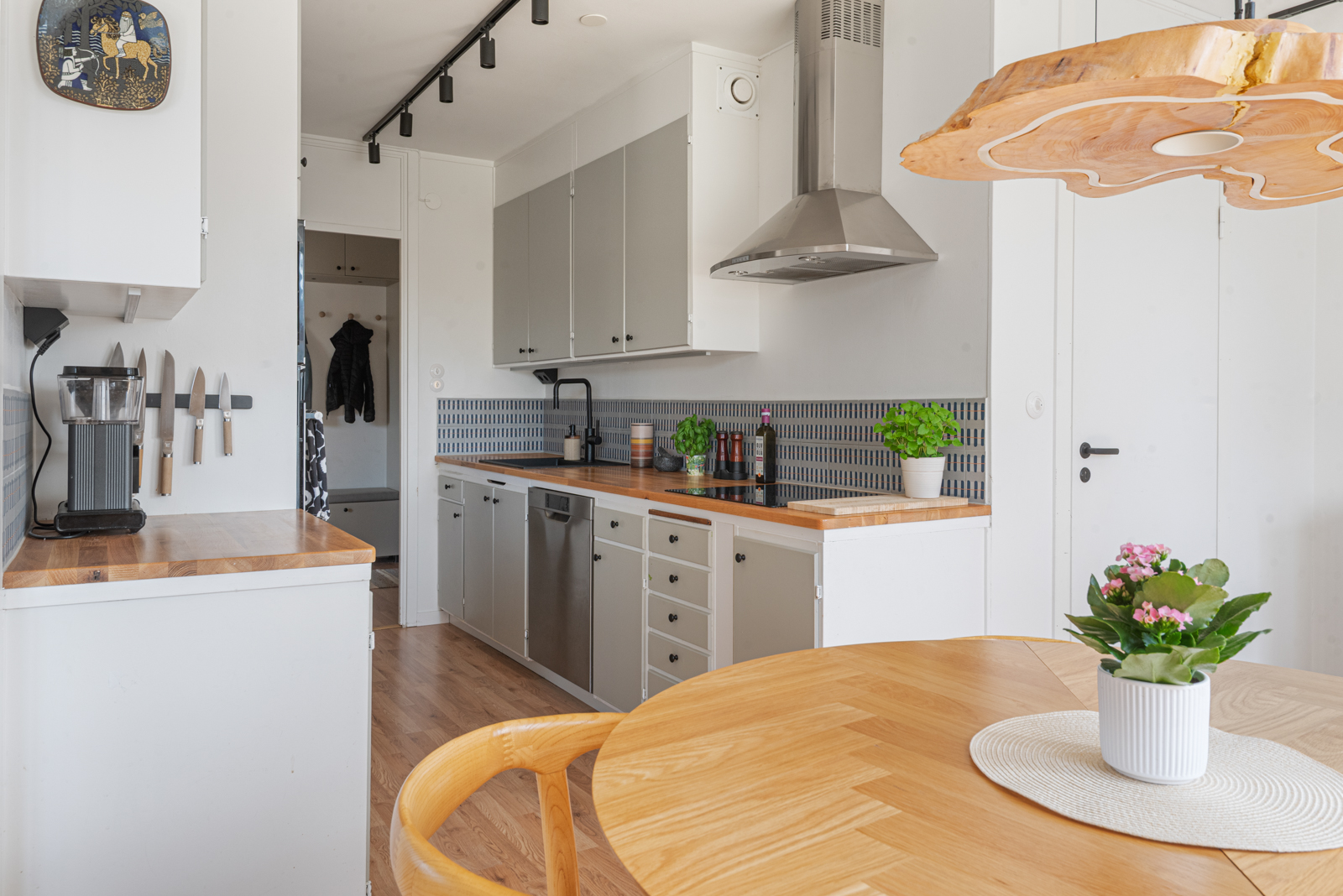 Bostadsbild från Björnskogsvägen 54, Till salu i Gustavsberg - Lugnet/Björnkärret, Värmdö