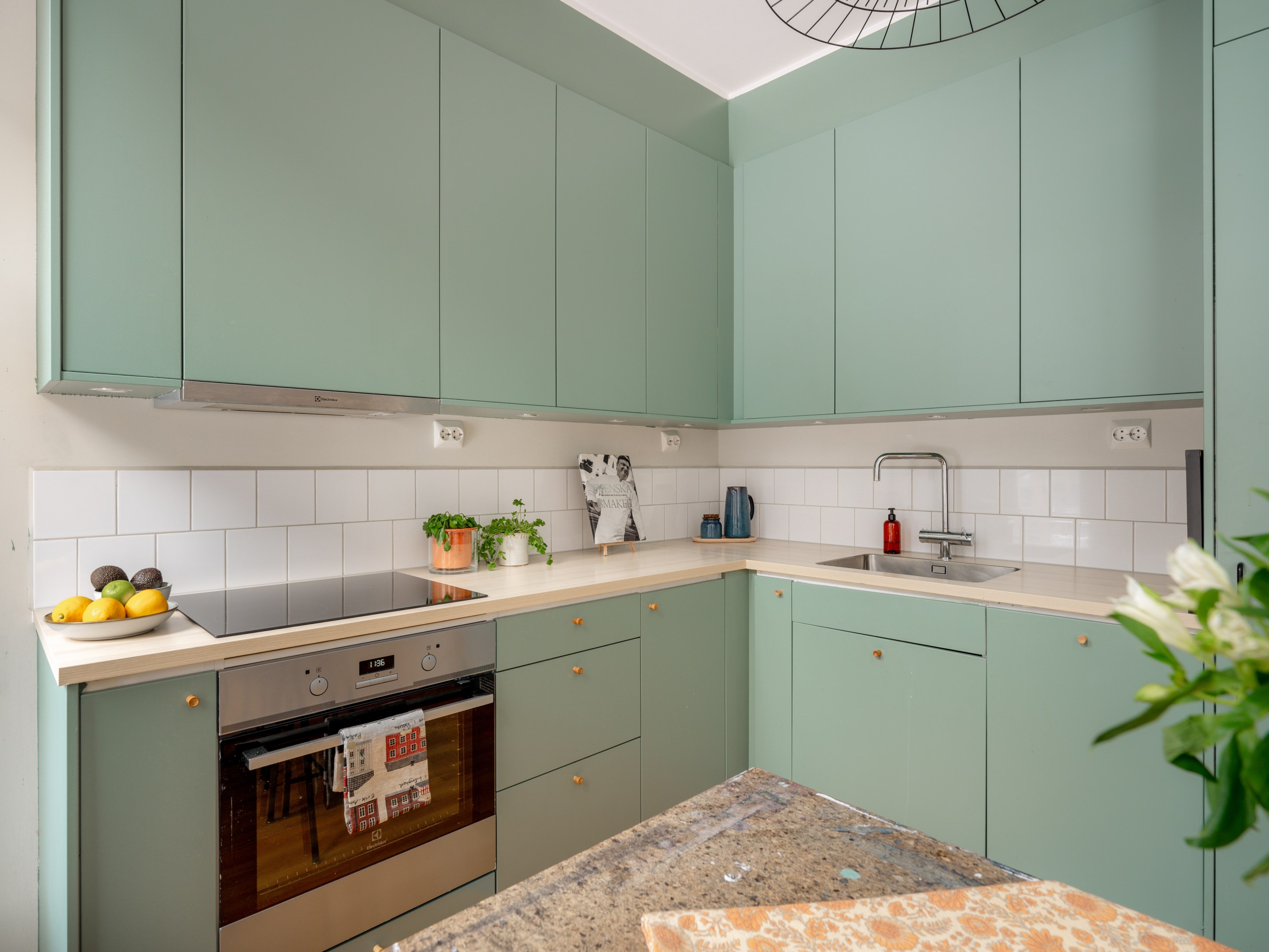 Bostadsbild från Responsgatan 14, Till salu i Midsommarkransen - Telefonplan, Stockholm