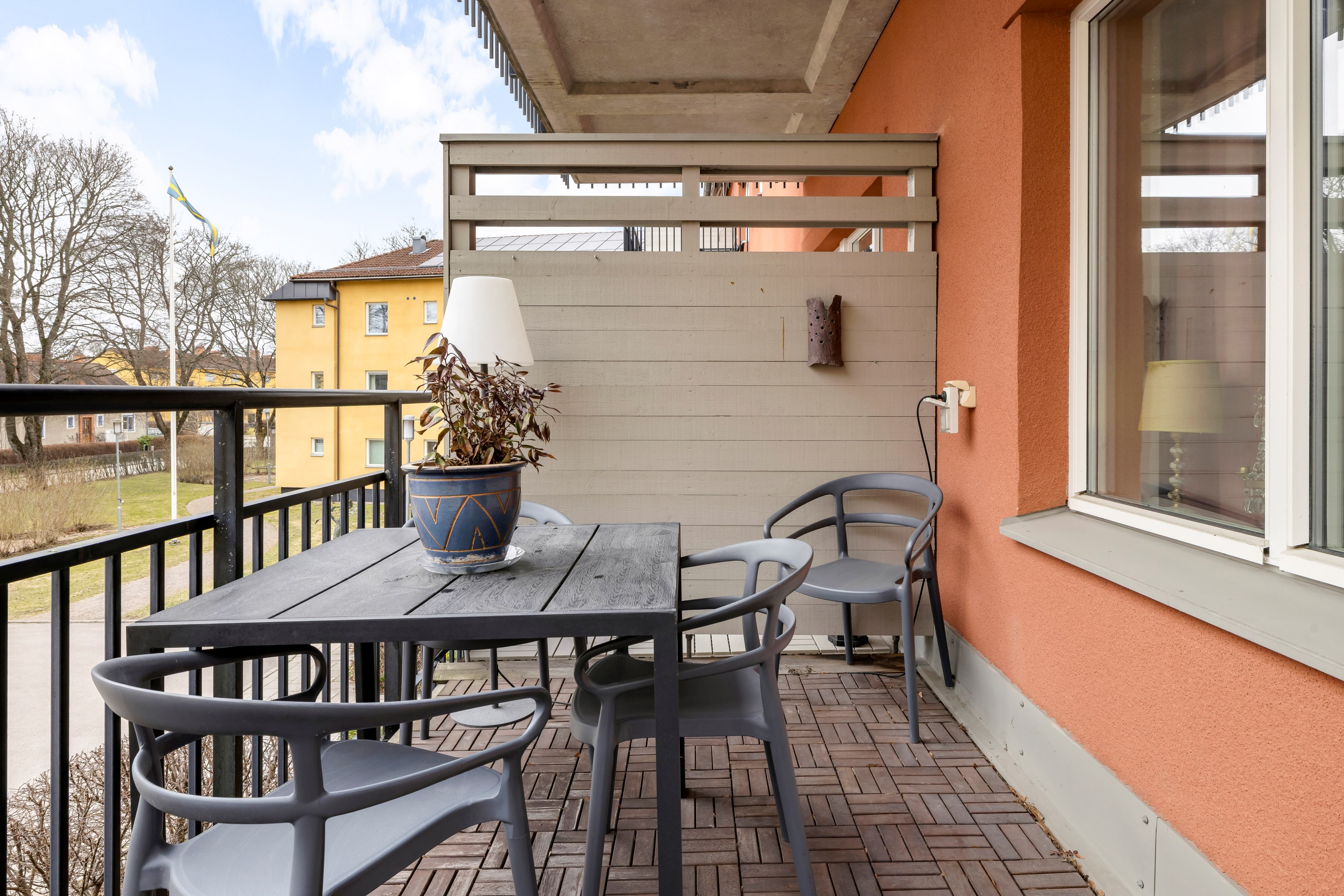 Bostadsbild från Styrbjörnsgatan 9, Såld i Svartbäcken, Uppsala